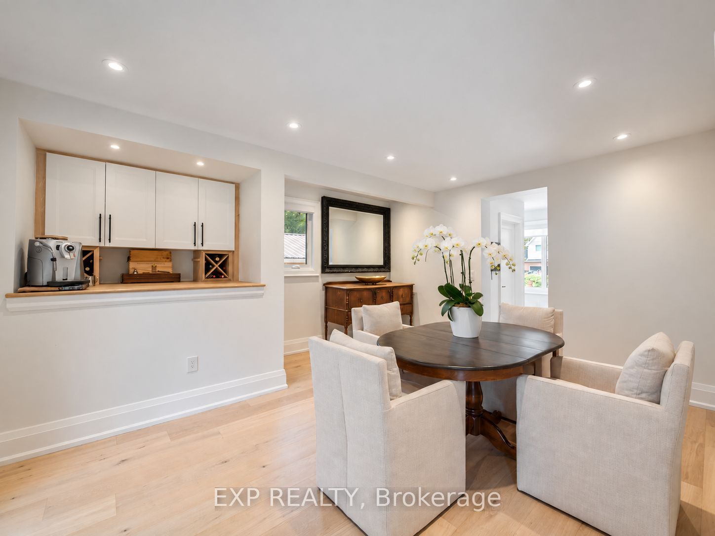 25 Morton Avenue Property Photo 10