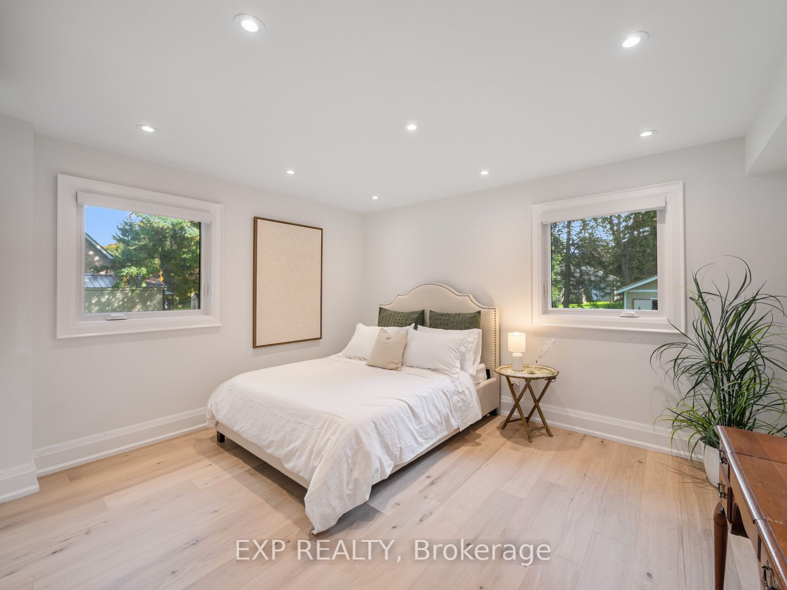 25 Morton Avenue Property Photo 12