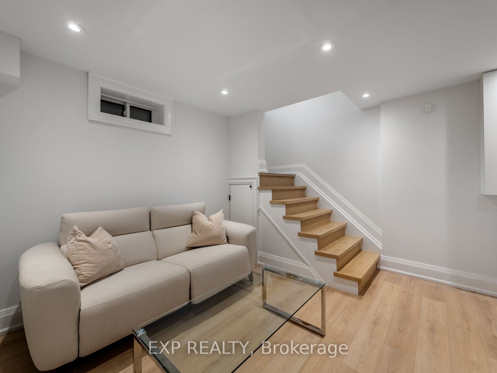 25 Morton Avenue Property Photo 25