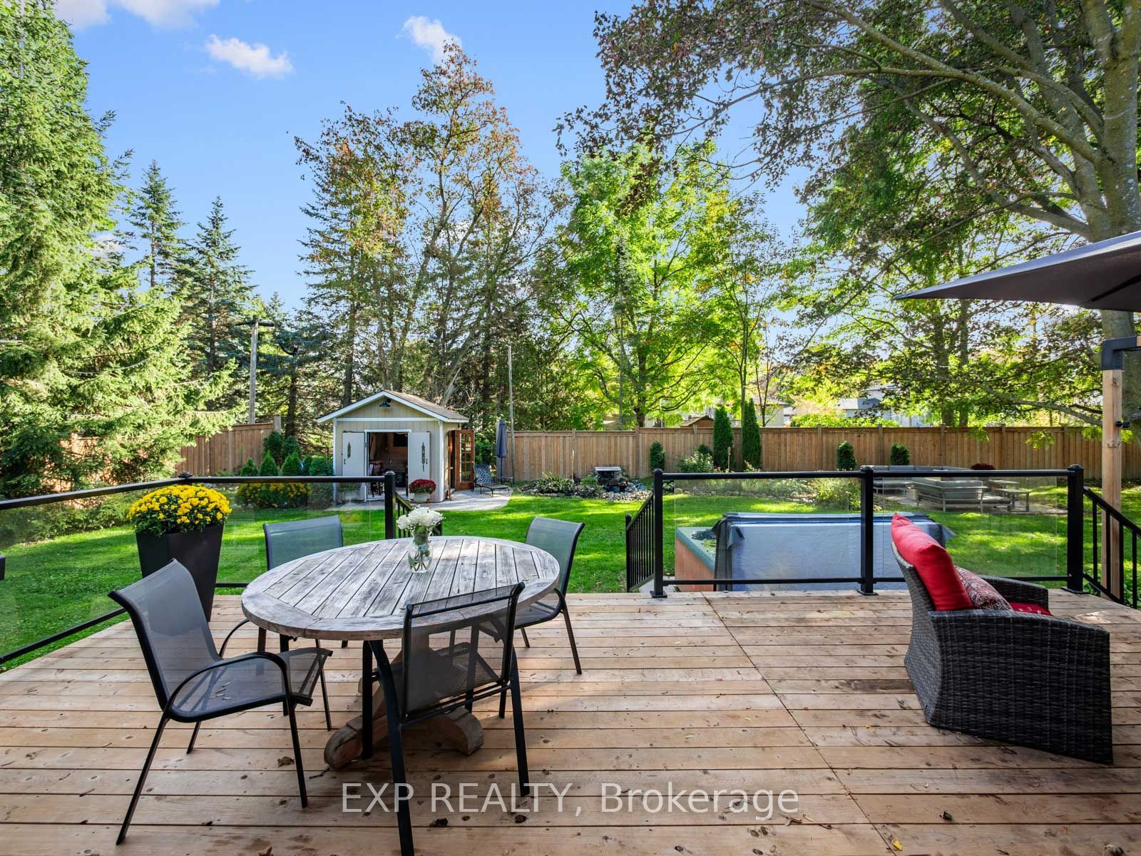 25 Morton Avenue Property Photo 27