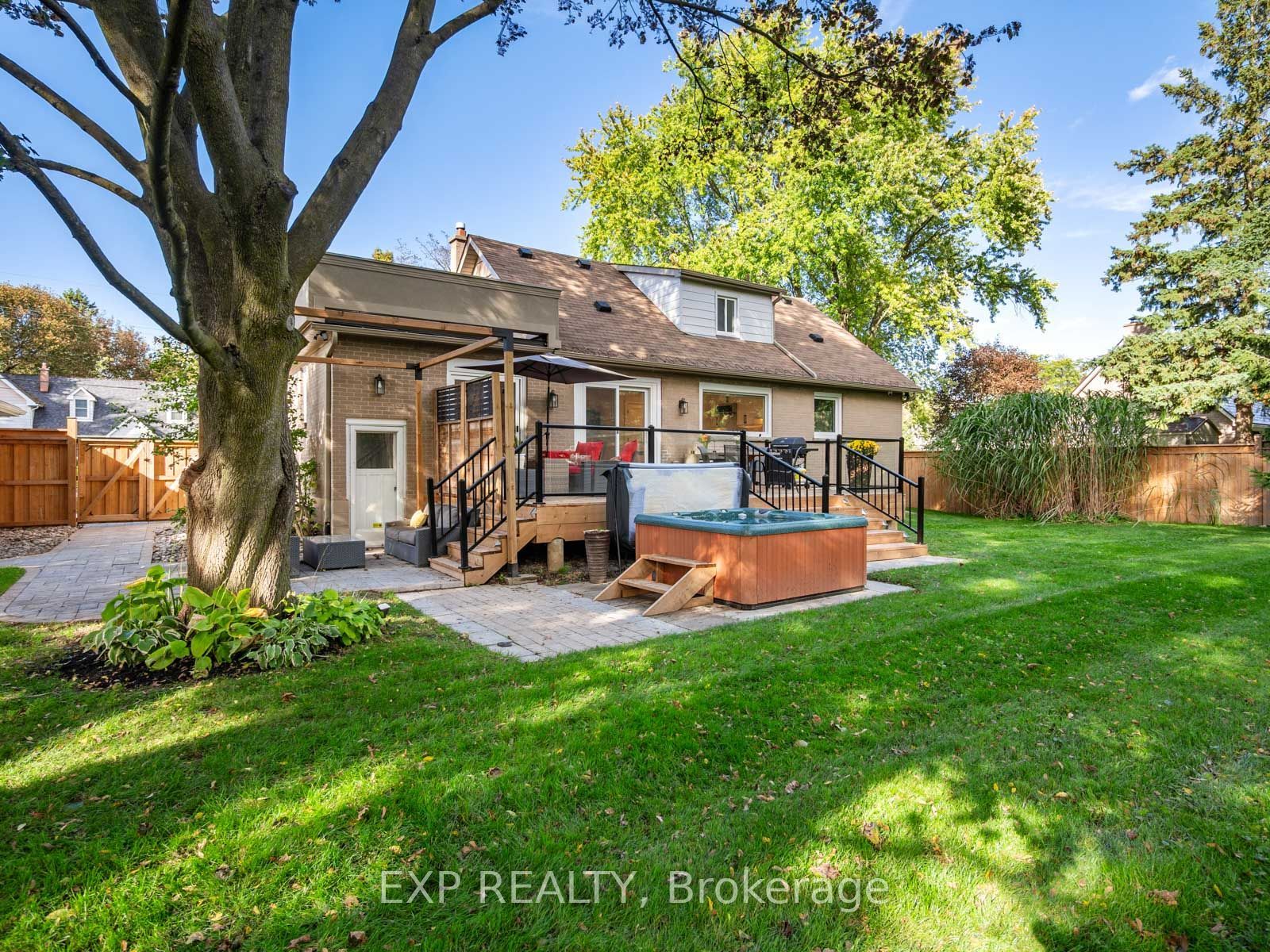 25 Morton Avenue Property Photo 33