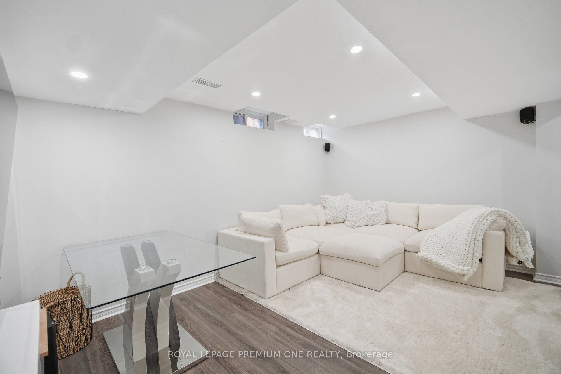 169 Venice Gate Drive Property Photo 38