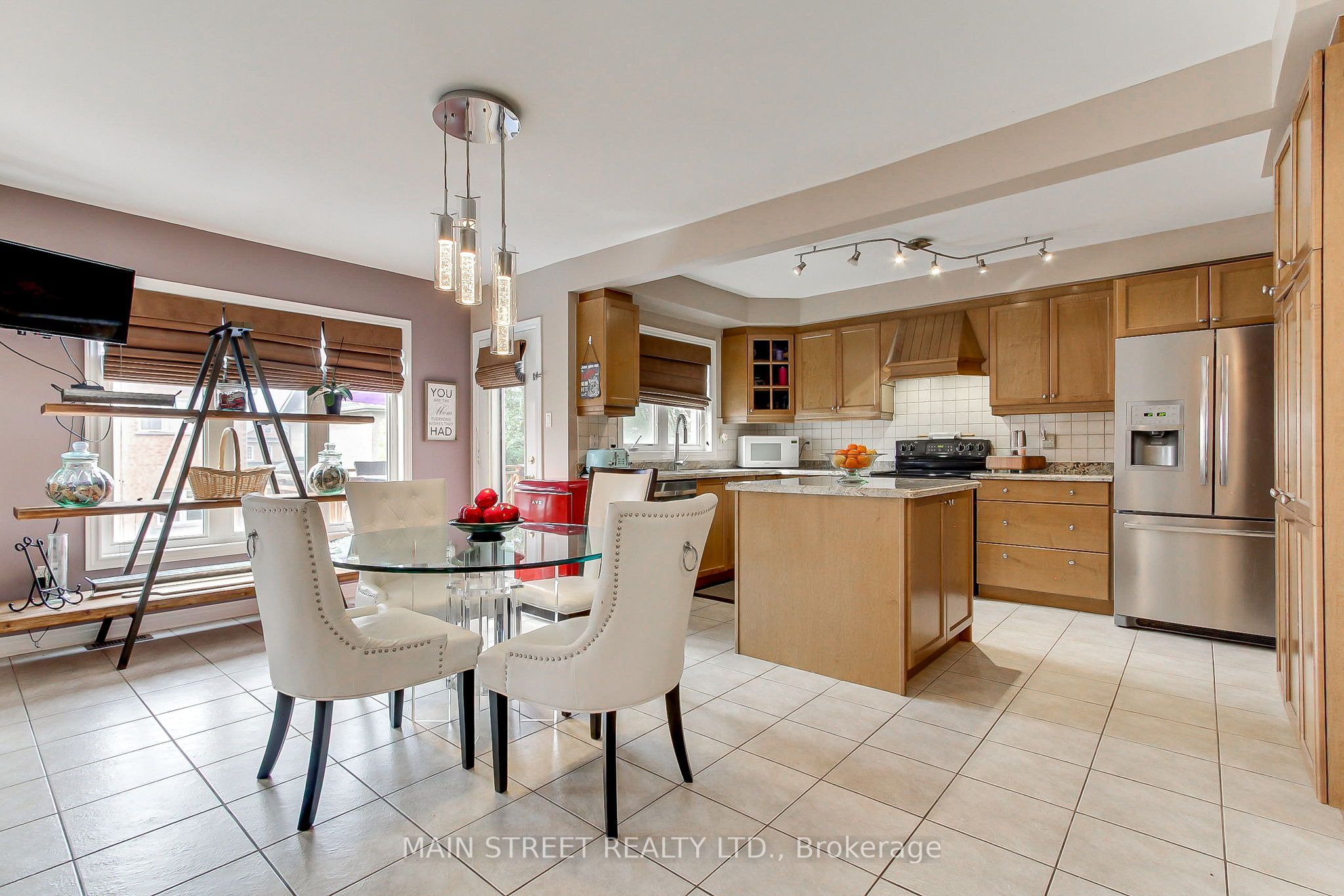 196 Wainscot Avenue Property Photo 13