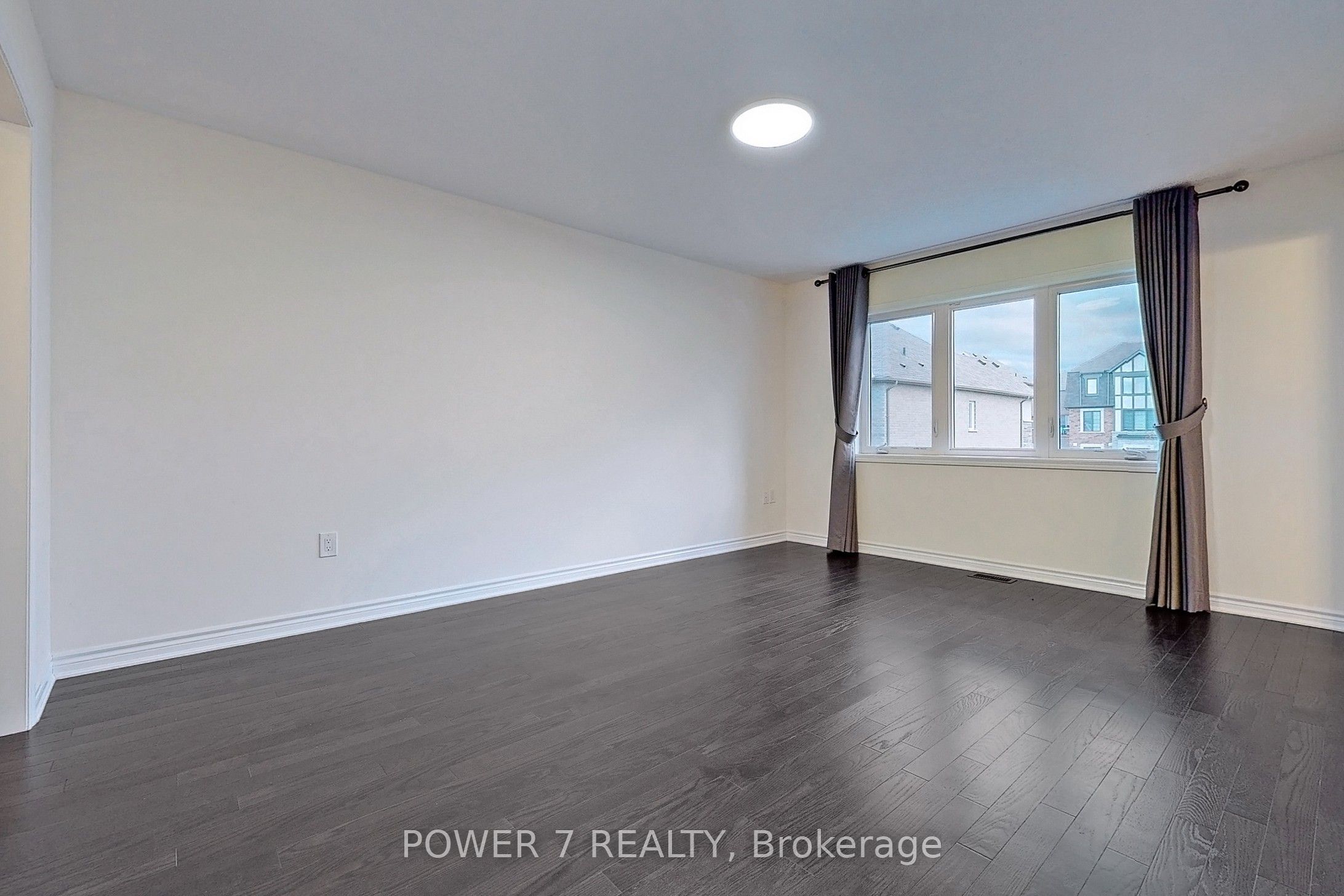 41 Ness Drive Property Photo 12
