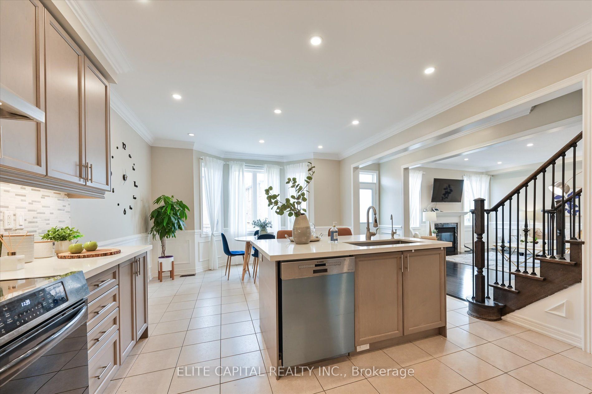 1208 Atkins Drive Property Photo 17