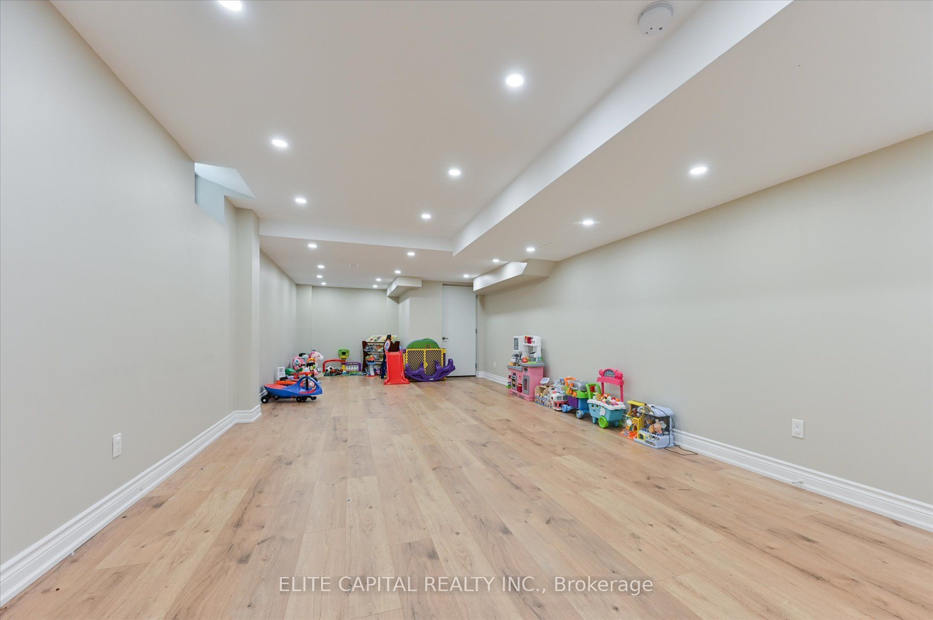 1208 Atkins Drive Property Photo 32