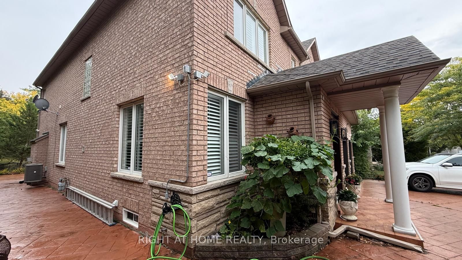 96 Bradgate Drive Property Photo 25