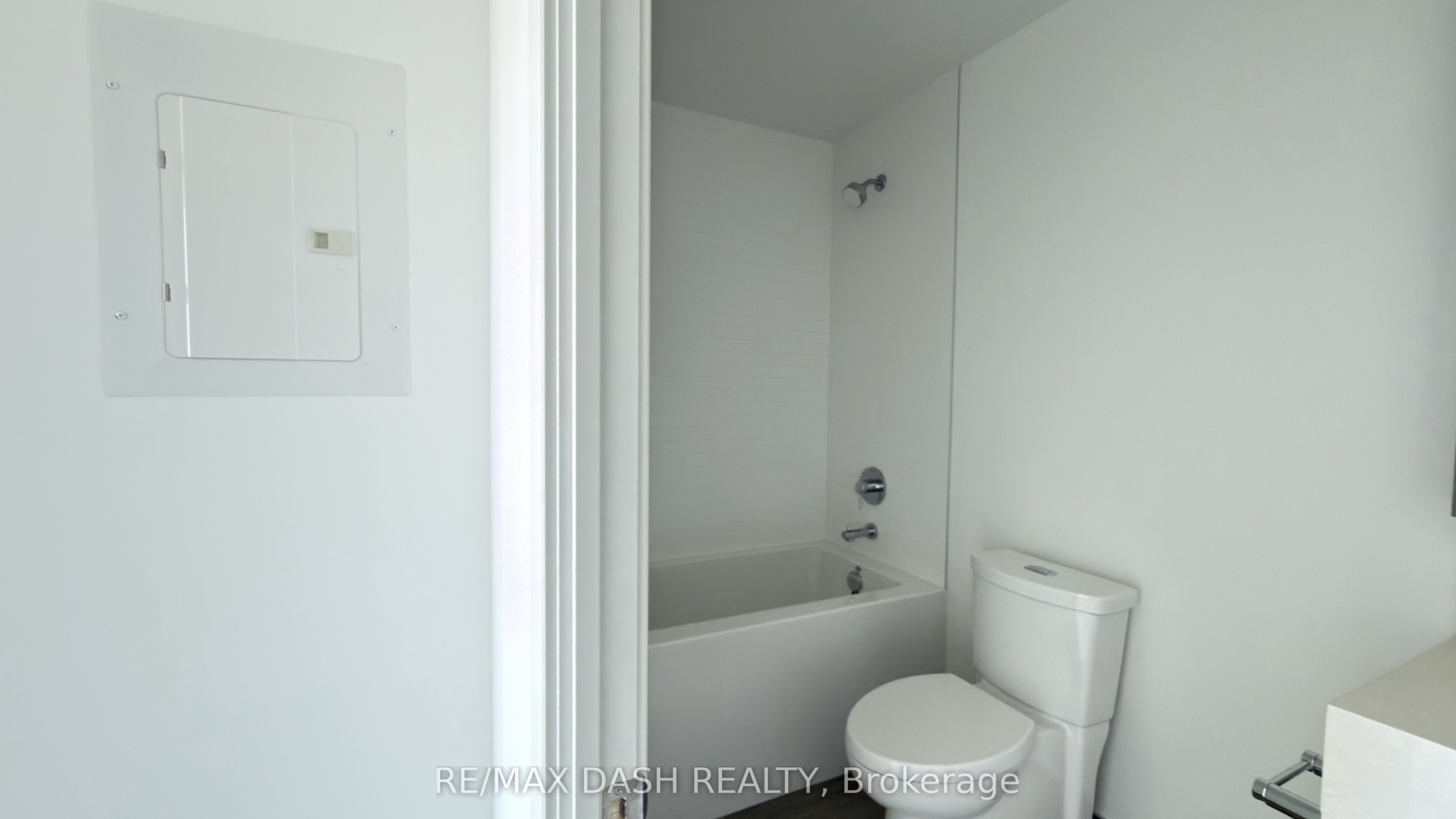 6 Flavelle Trail 2820 Property Photo 10