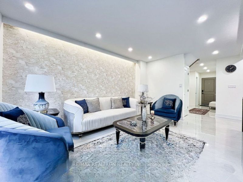 9 Checker Court Property Photo 6