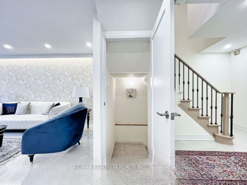 9 Checker Court Property Photo 9