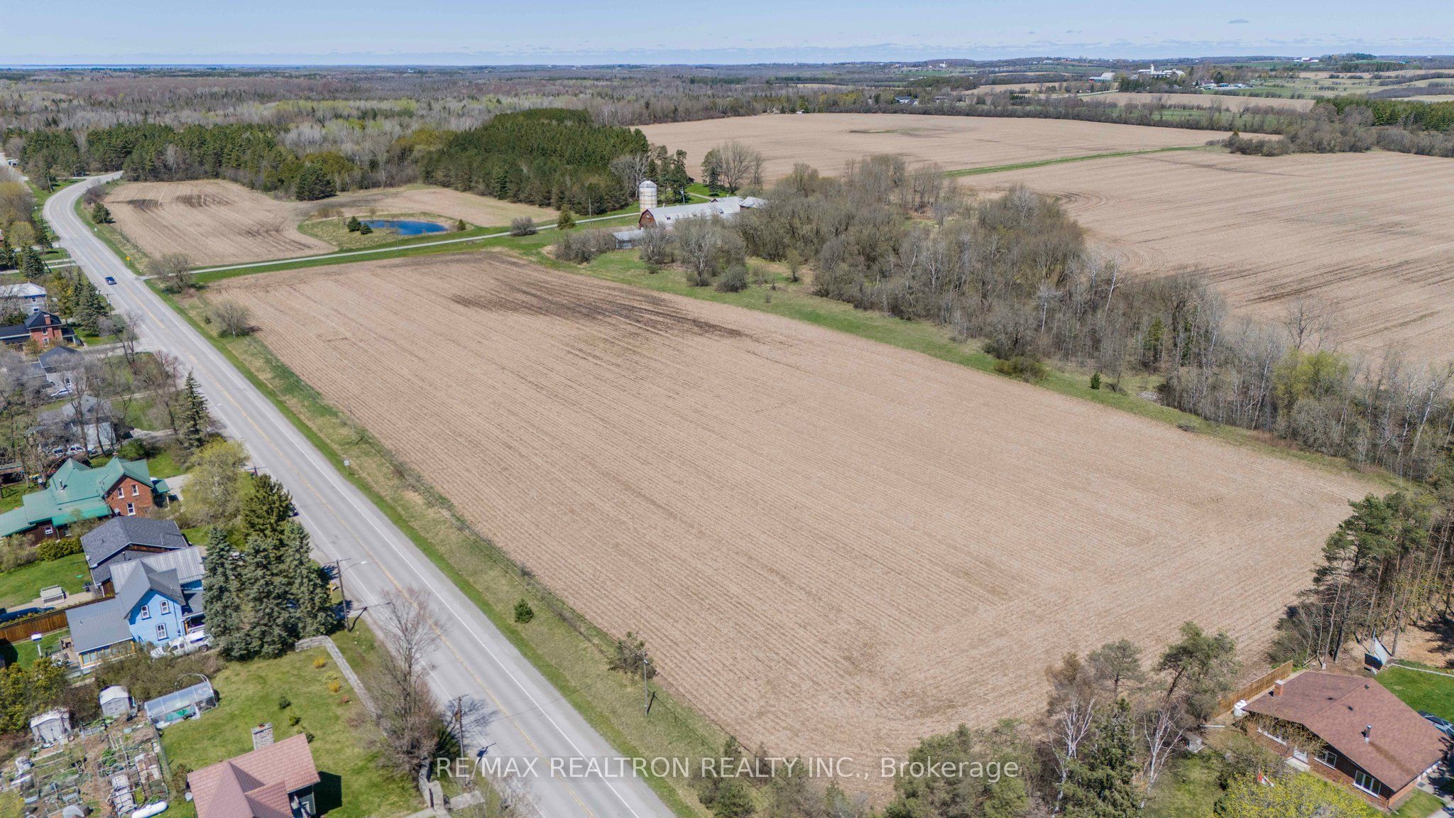 111 Victoria Street Property Photo 5