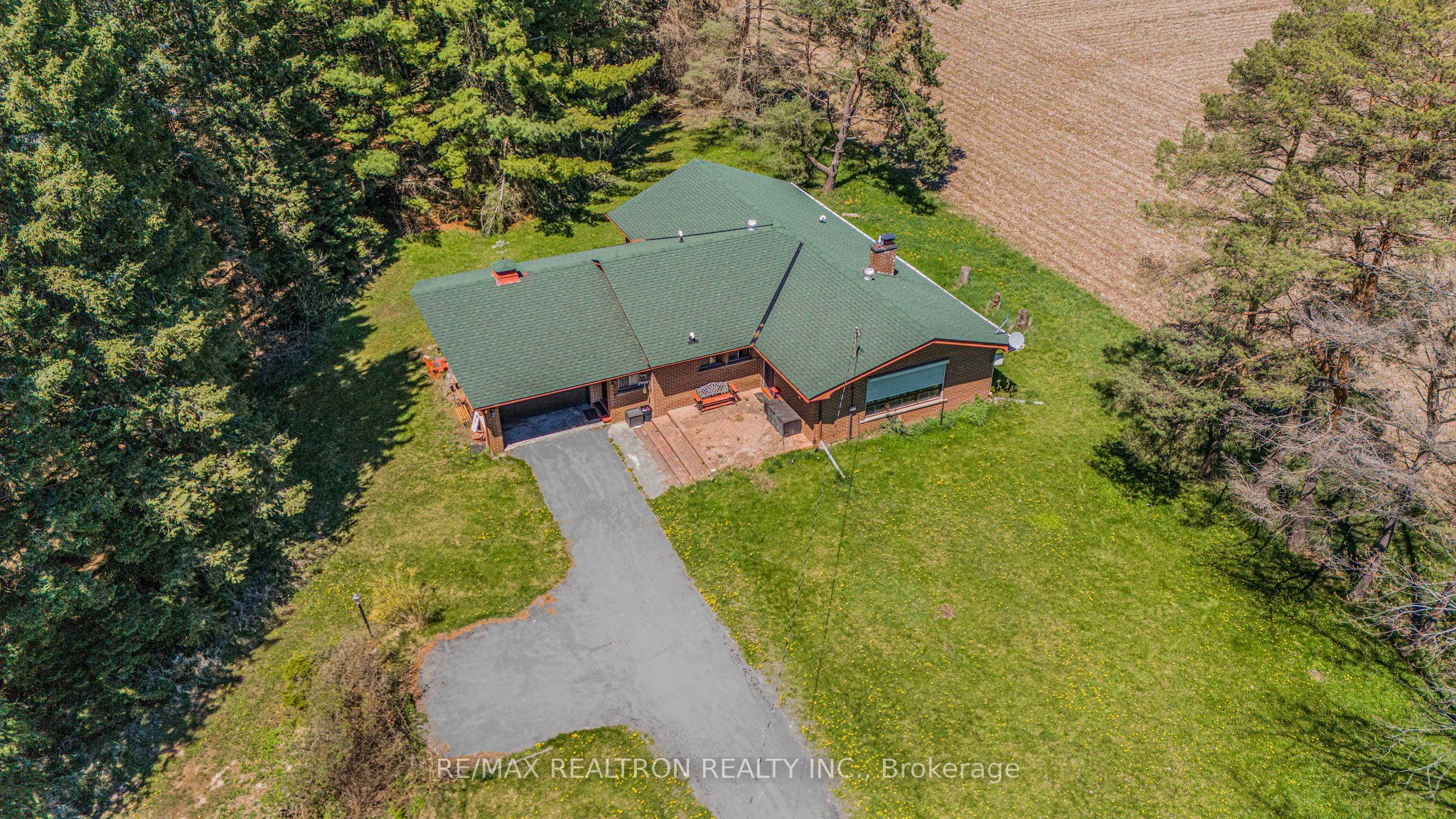 111 Victoria Street Property Photo 43
