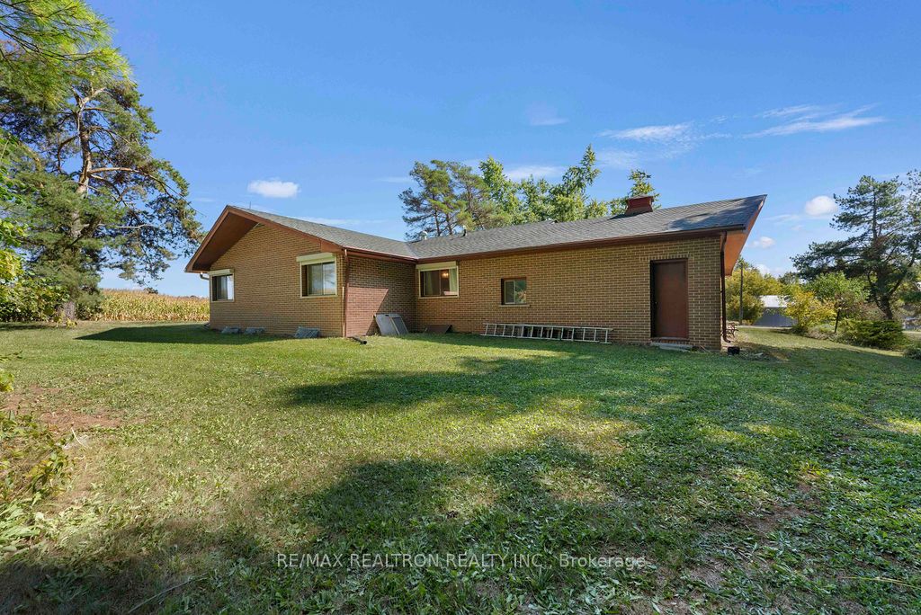 111 Victoria Street Property Photo 45