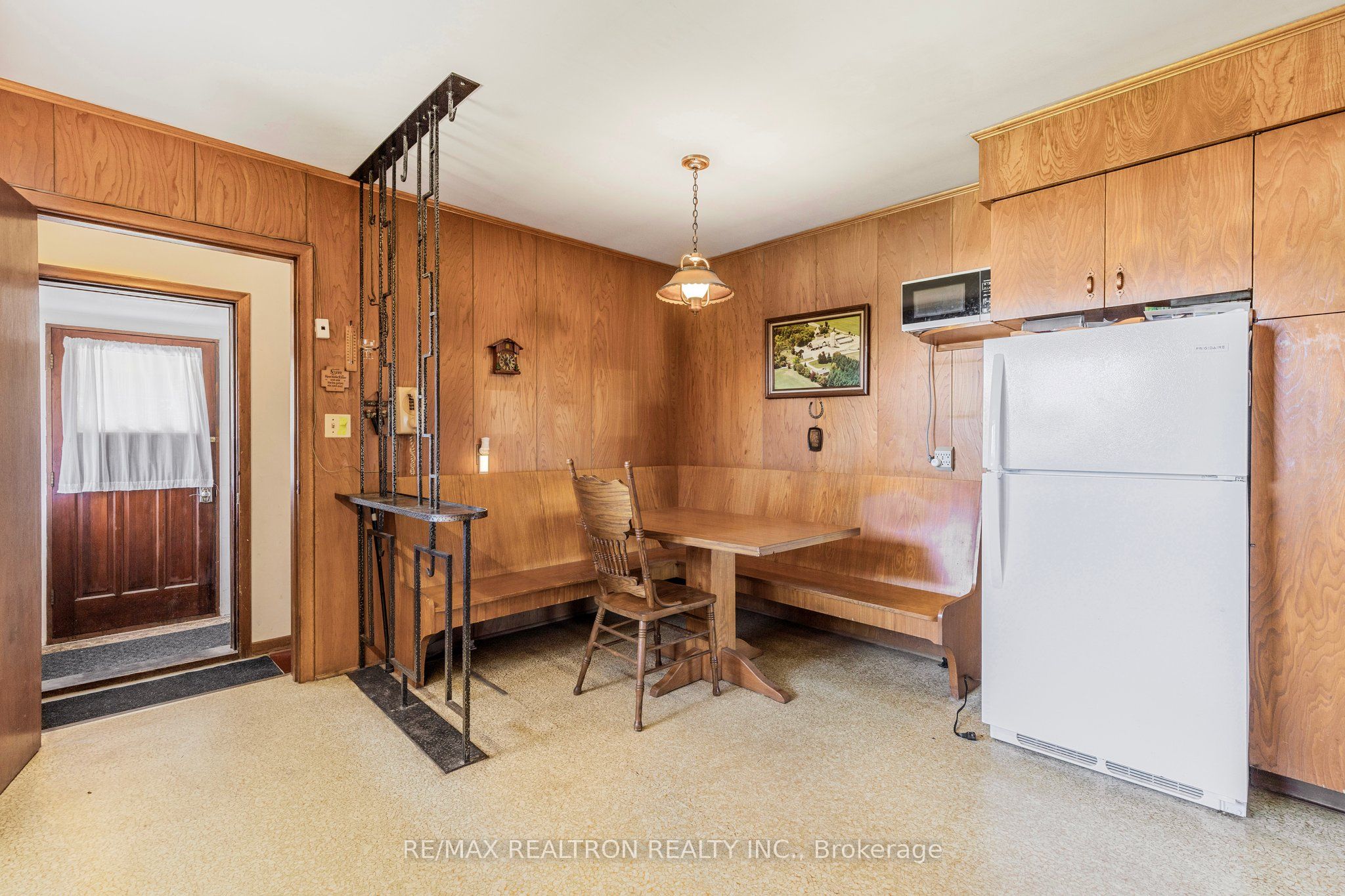 111 Victoria Street Property Photo 46