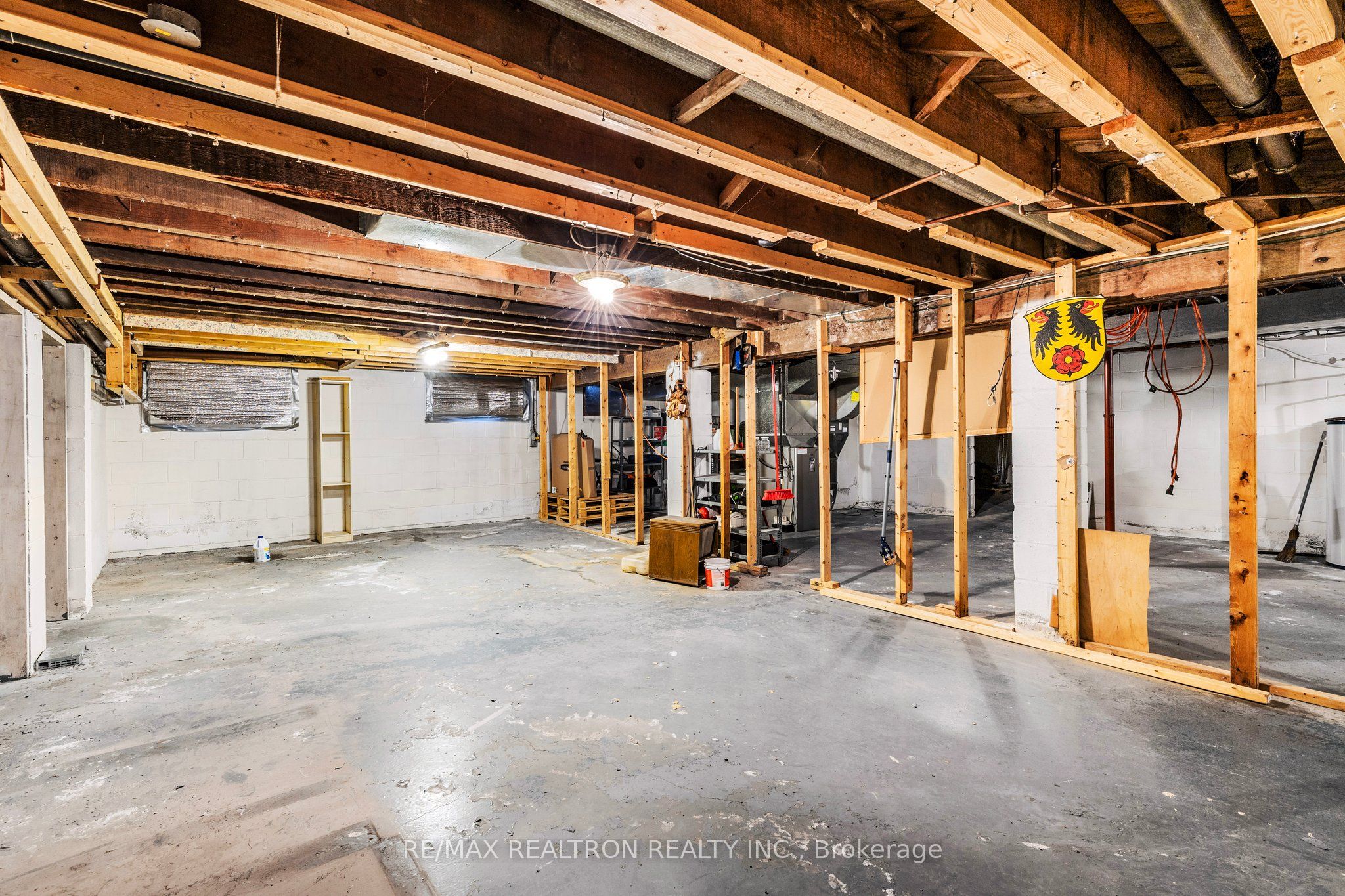 111 Victoria Street Property Photo 48