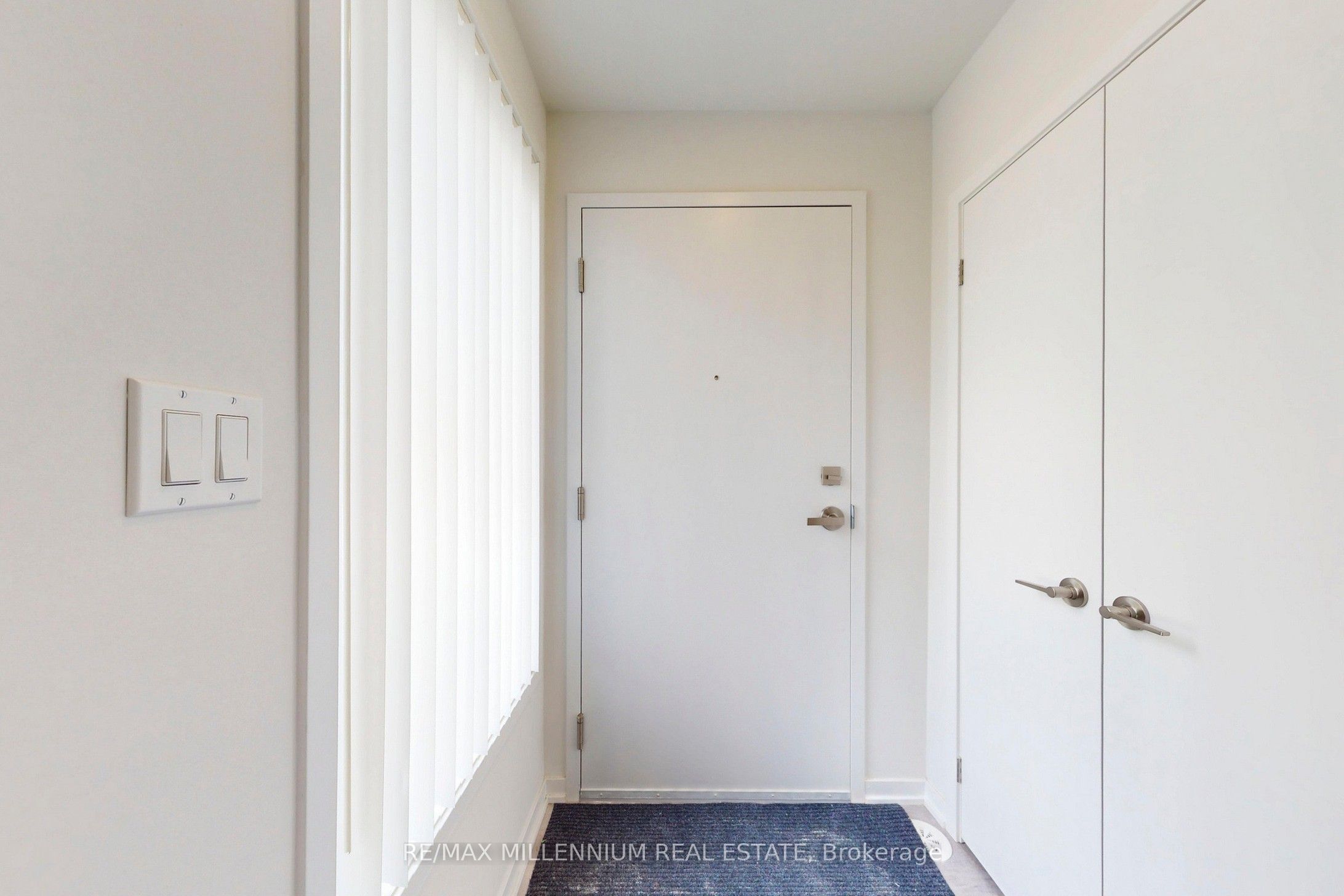 100 Honeycrisp Crescent Th 350 Property Photo 18