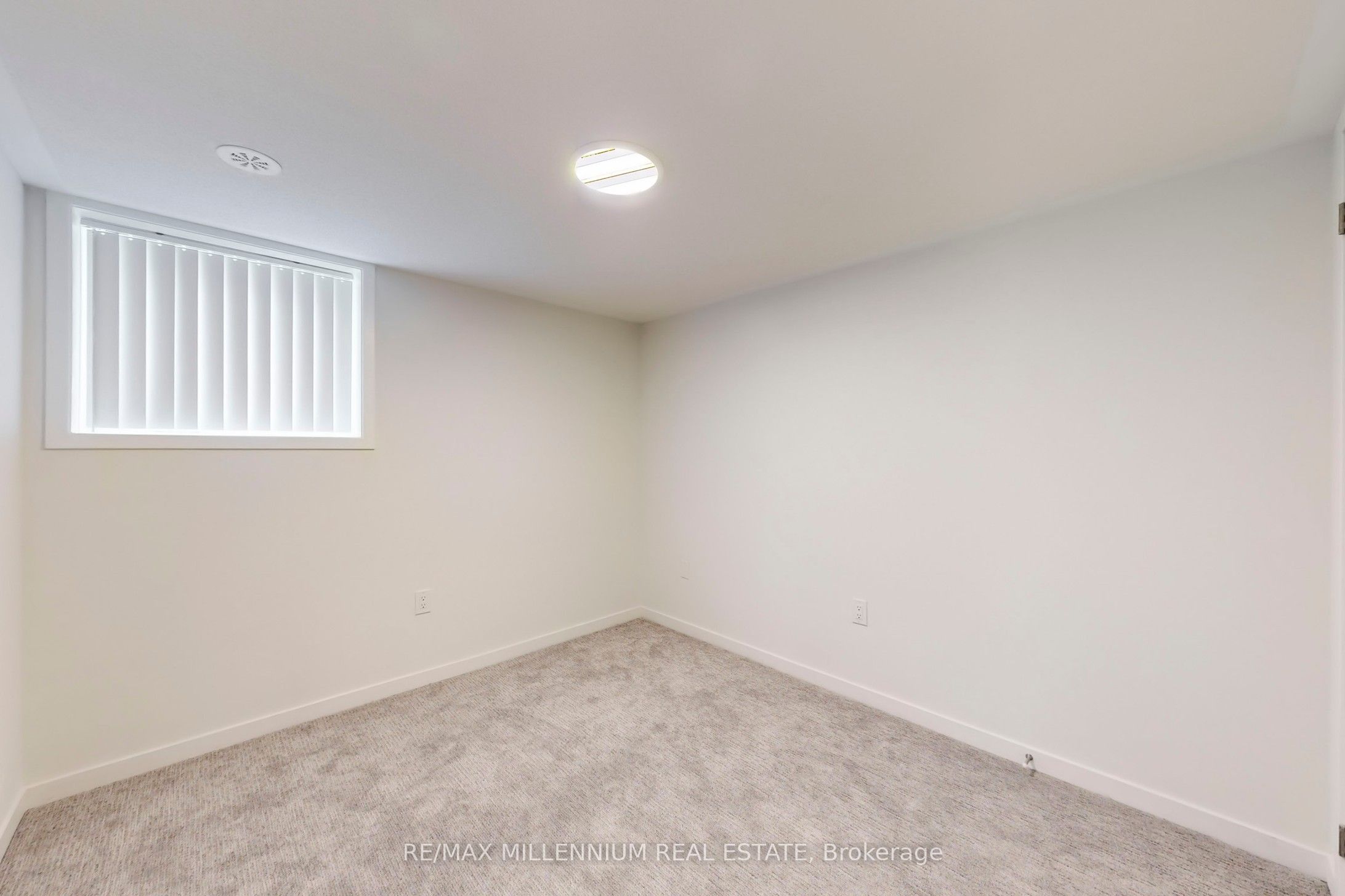 100 Honeycrisp Crescent Th 350 Property Photo 28