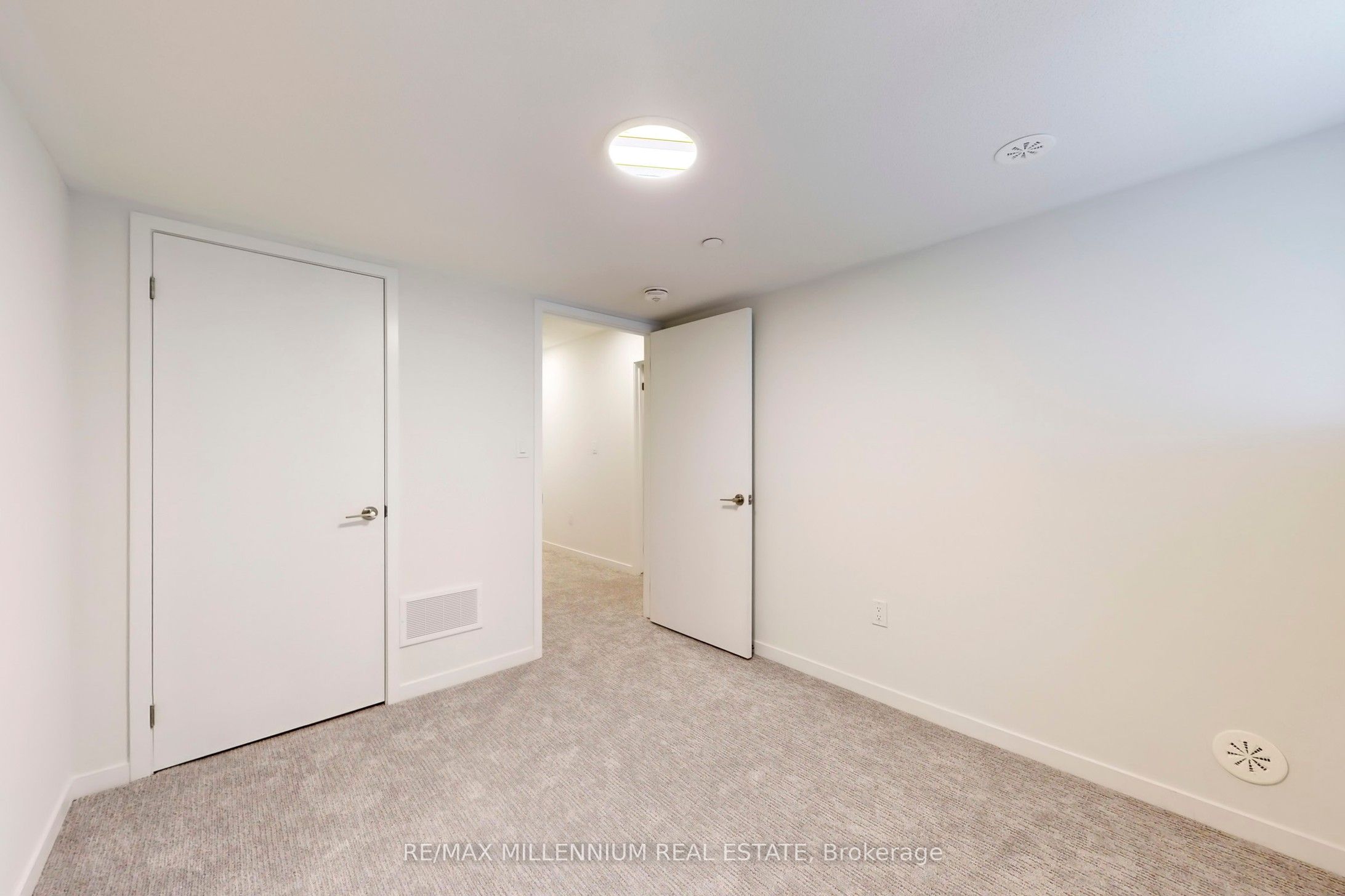 100 Honeycrisp Crescent Th 350 Property Photo 30