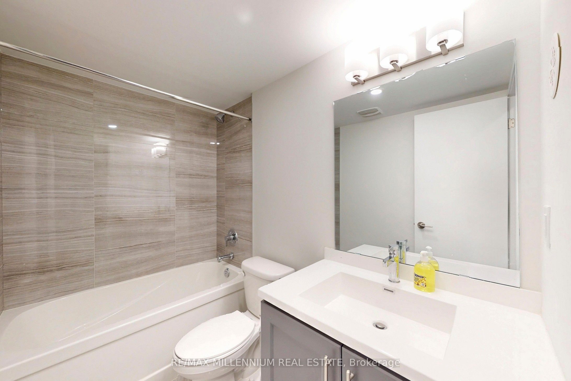 100 Honeycrisp Crescent Th 350 Property Photo 31