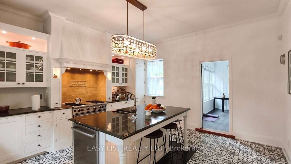 133 Main Street Property Photo 17
