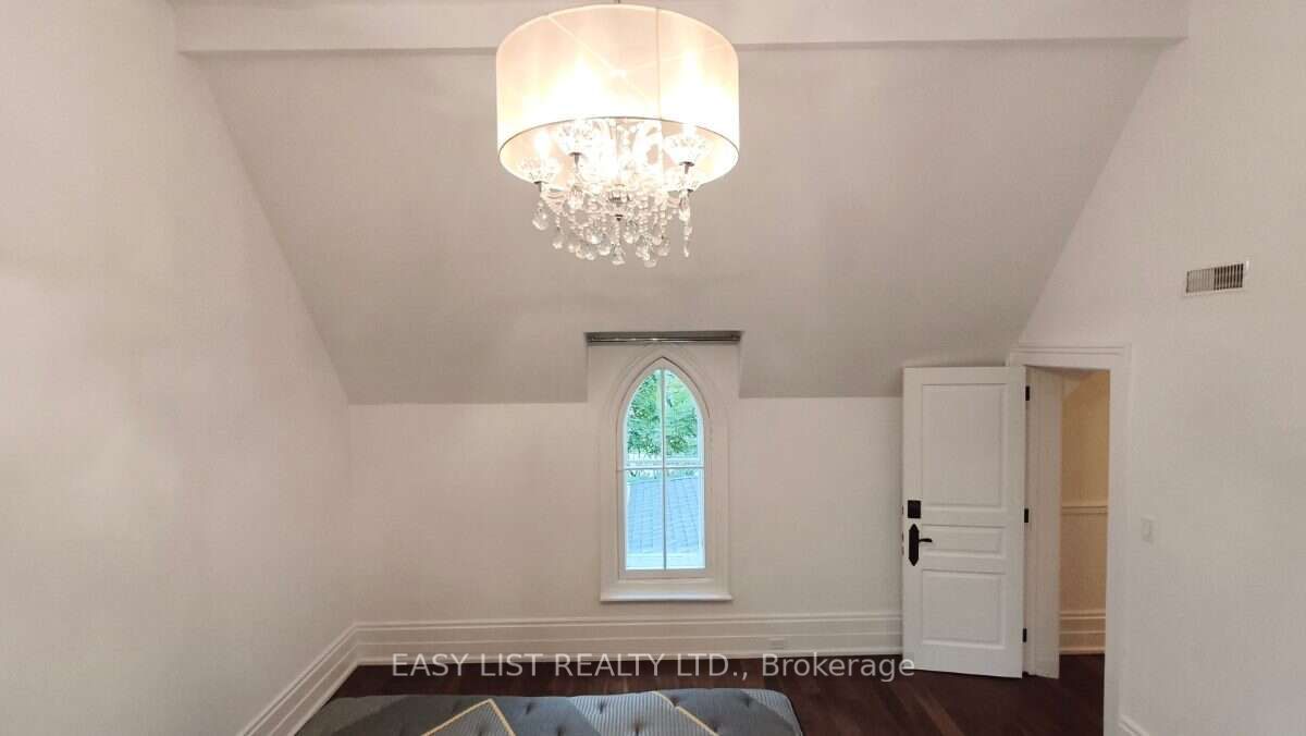 133 Main Street Property Photo 28
