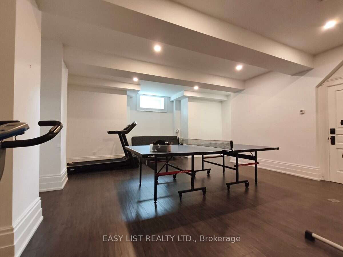 133 Main Street Property Photo 37