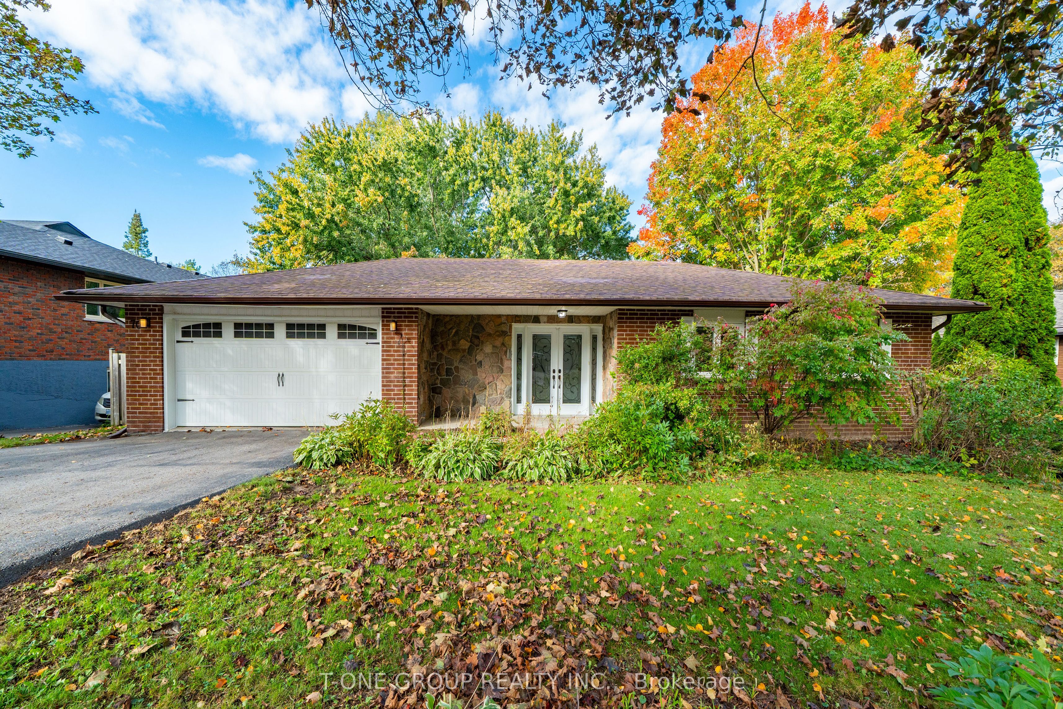 70 Hamilton Drive Property Photo 2
