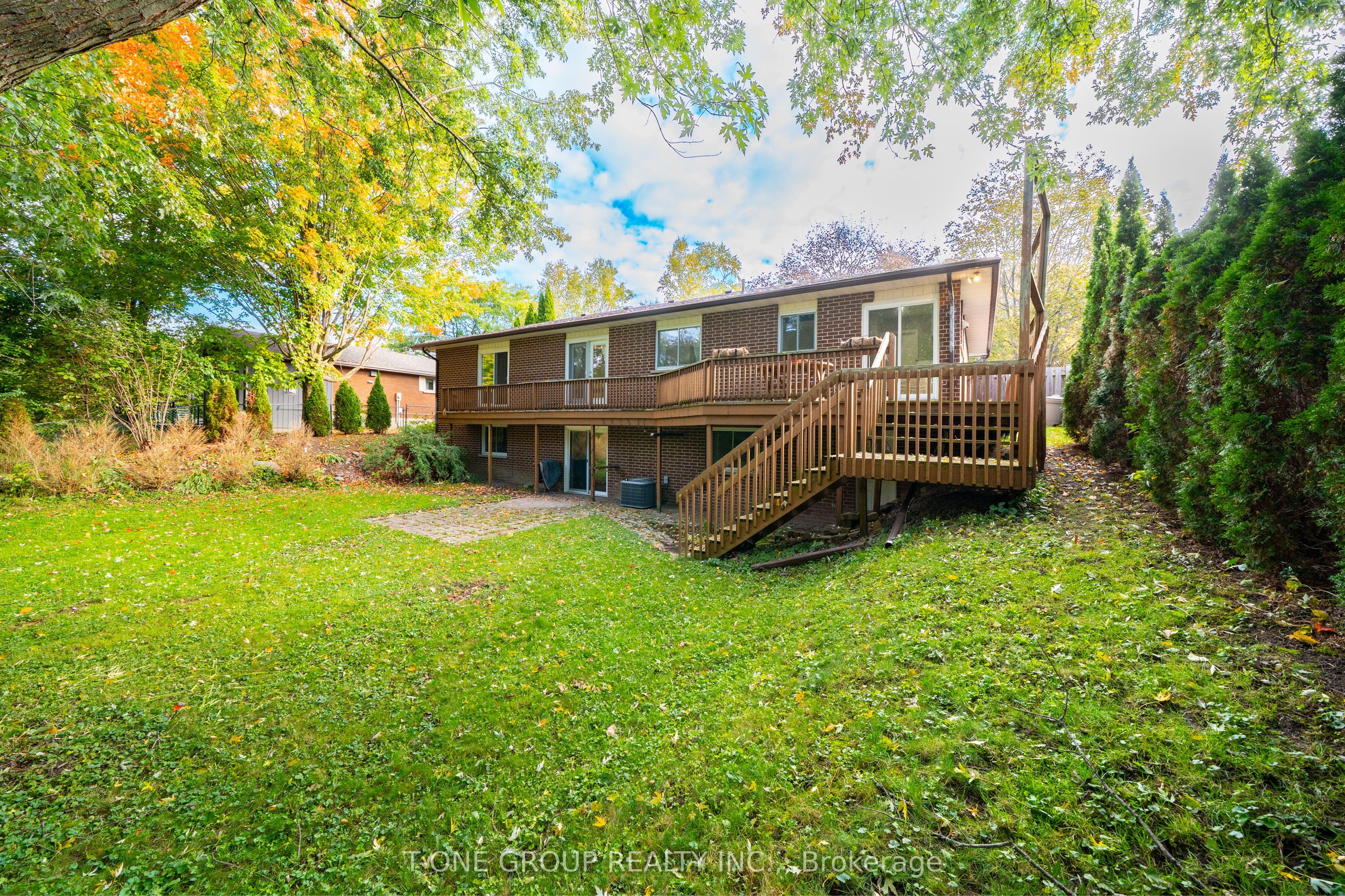 70 Hamilton Drive Property Photo 31