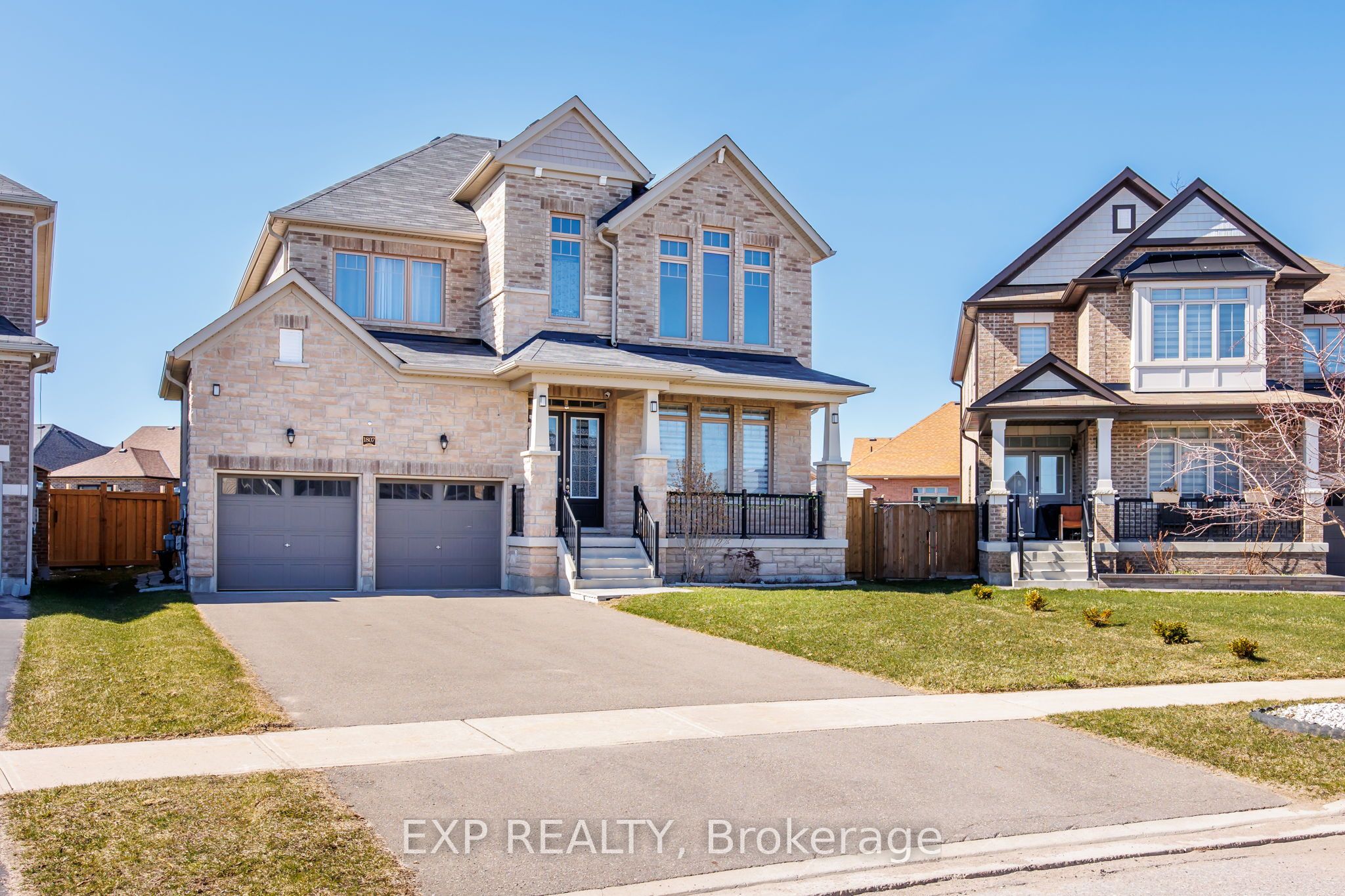 1807 Emberton Way Property Photo 2