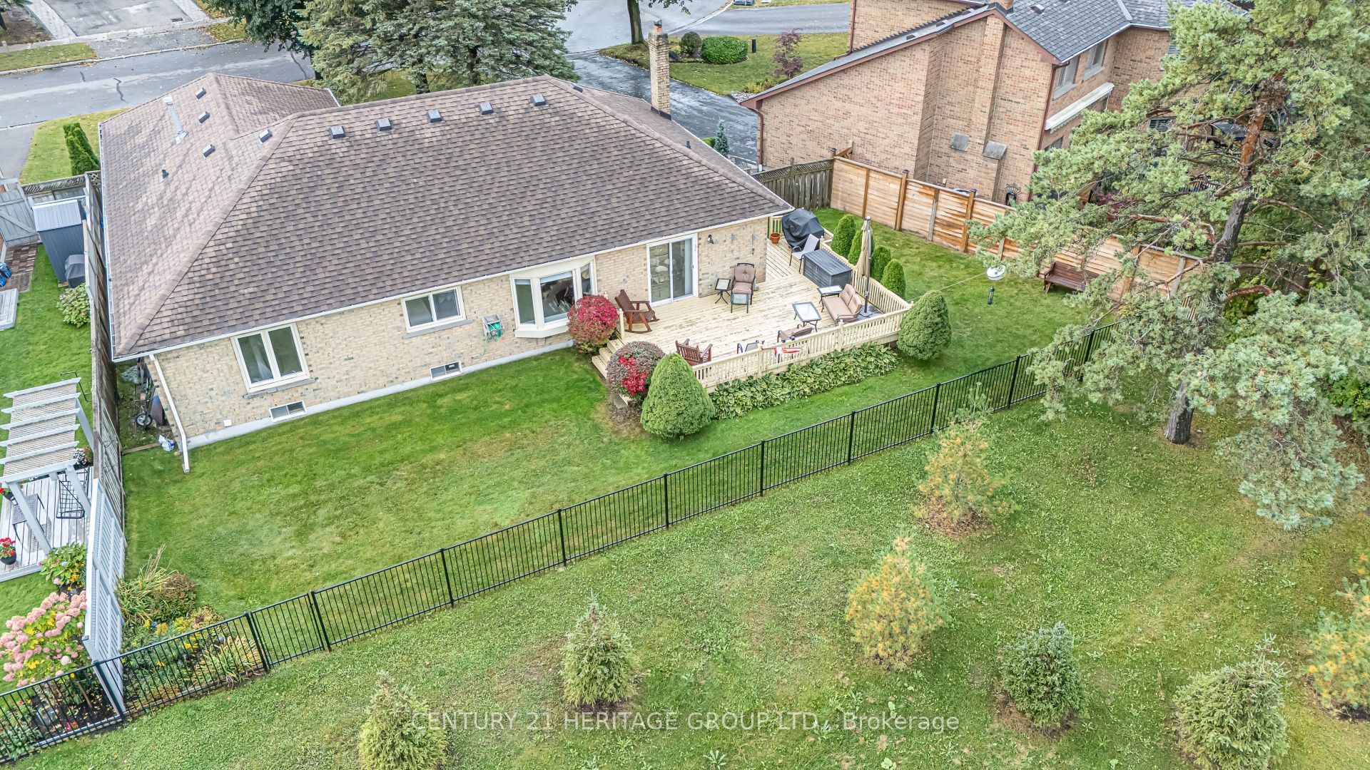 20 Simmons Crescent Property Photo 21