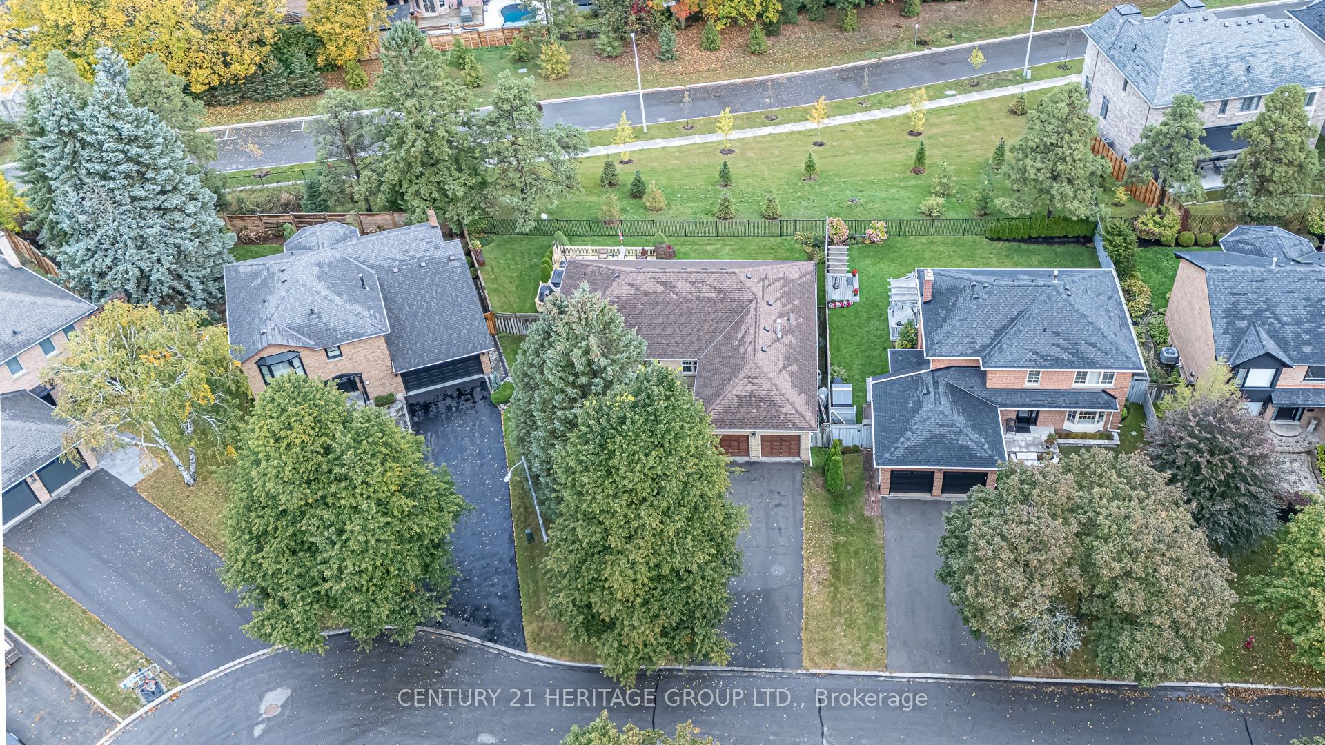 20 Simmons Crescent Property Photo 23