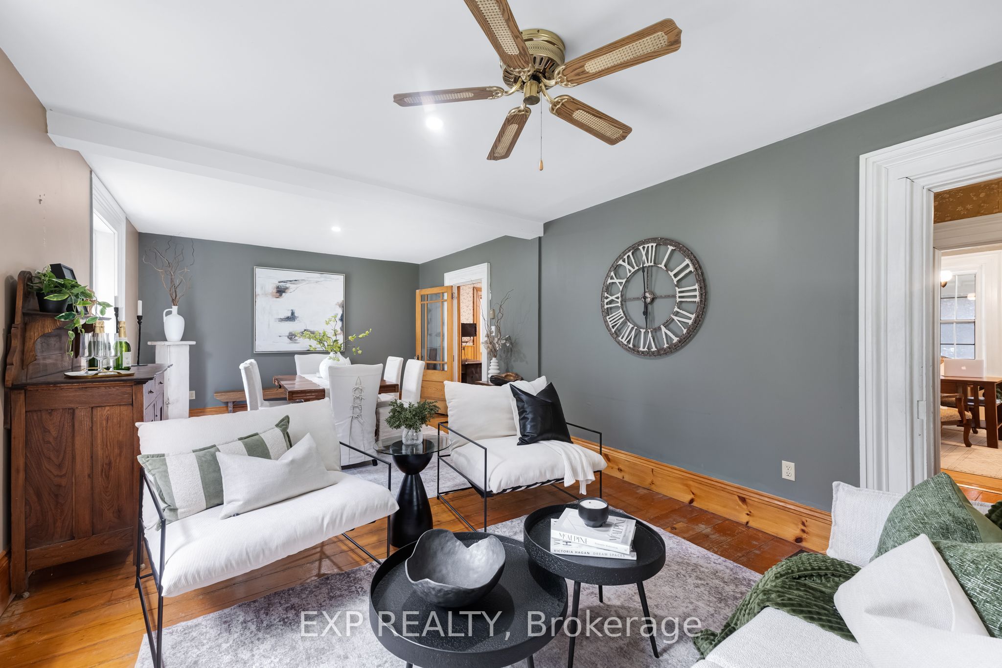 18611 Leslie Street Property Photo 8