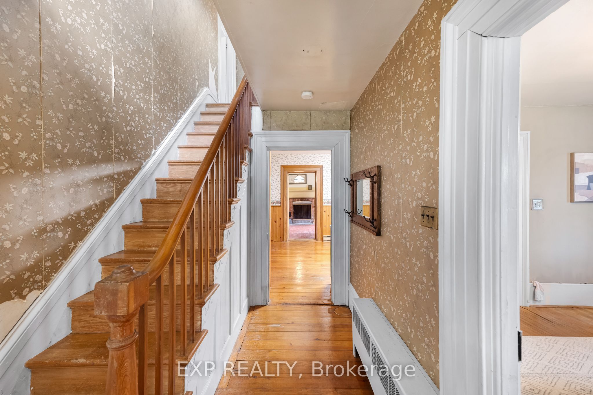 18611 Leslie Street Property Photo 28