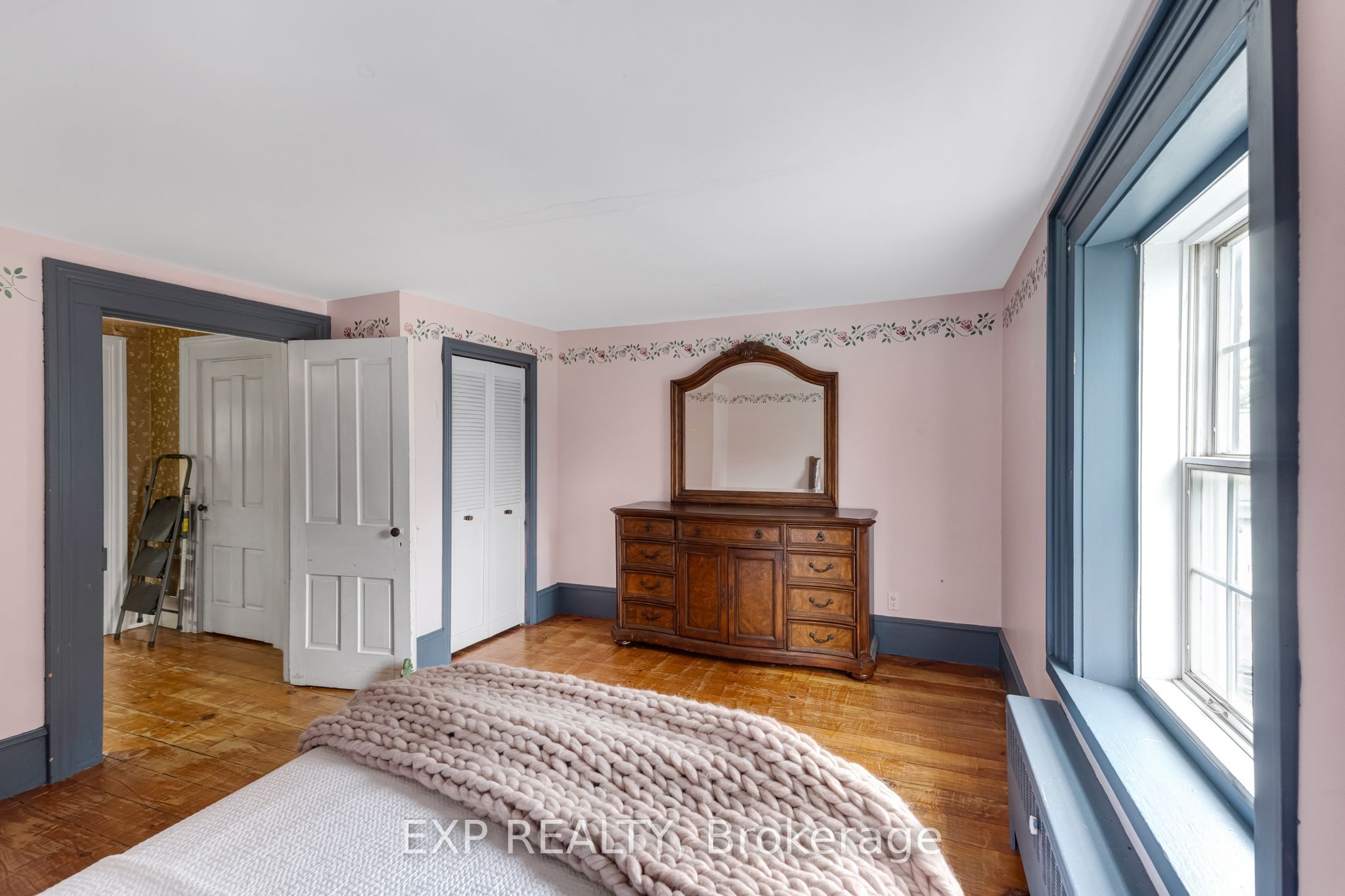 18611 Leslie Street Property Photo 31