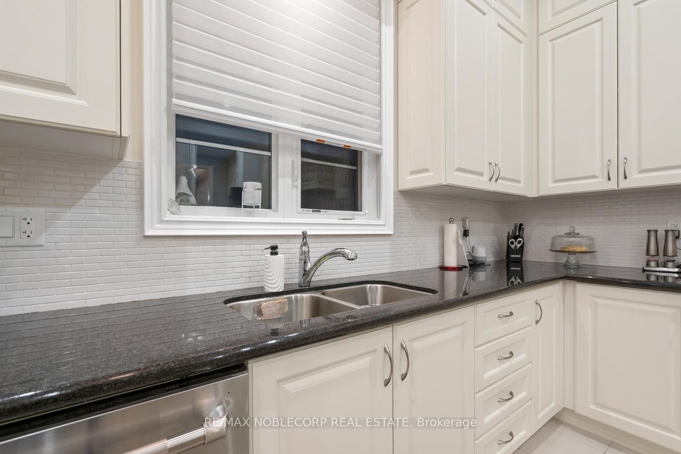 48 Nave Street Property Photo 19