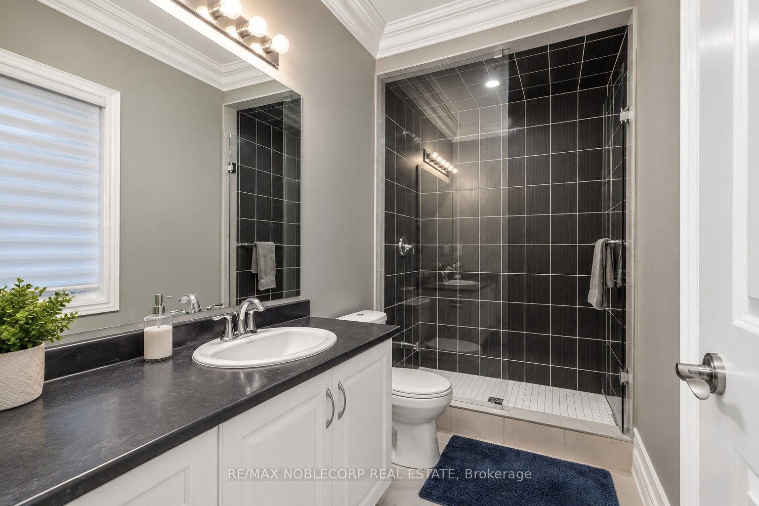 48 Nave Street Property Photo 36