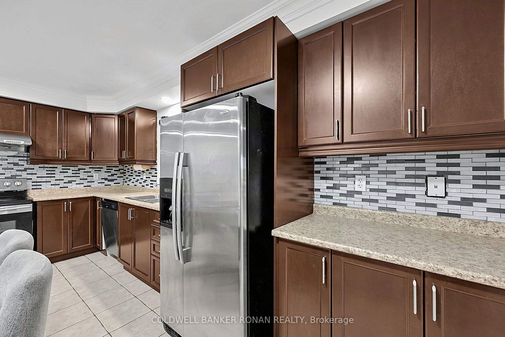 76 John W Taylor Avenue Property Photo 13
