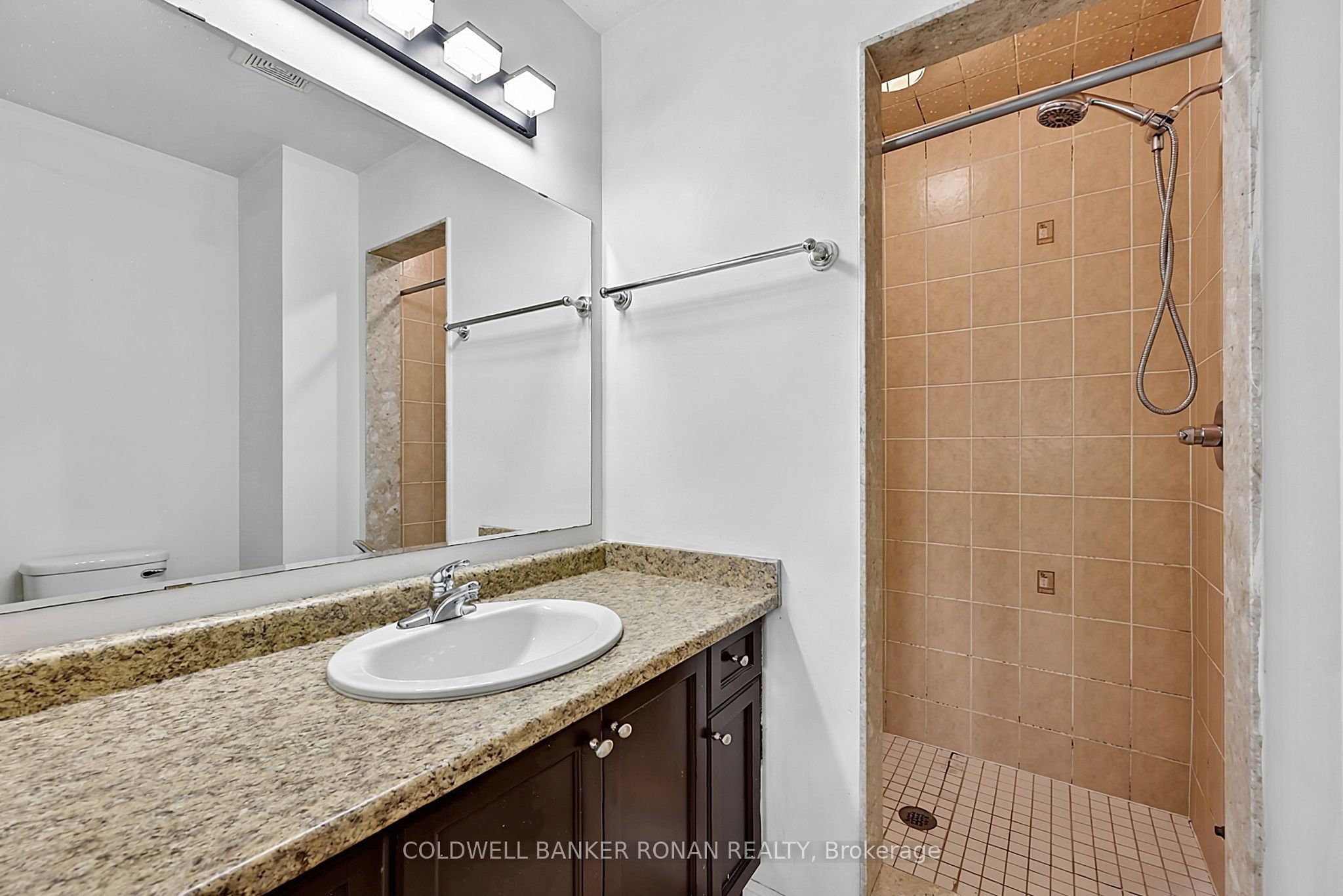 76 John W Taylor Avenue Property Photo 22