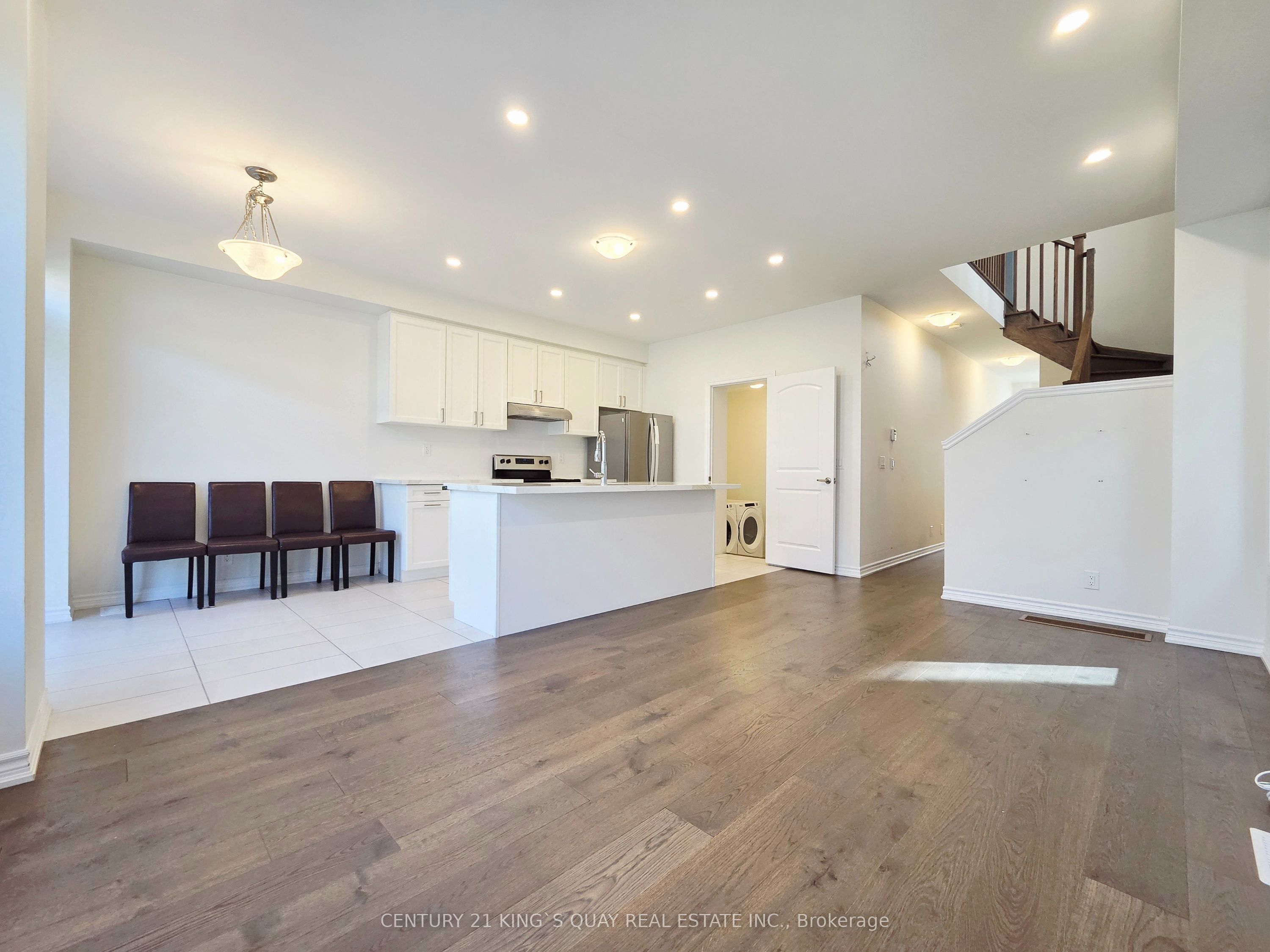 67 Freeman Williams Street Property Photo 3