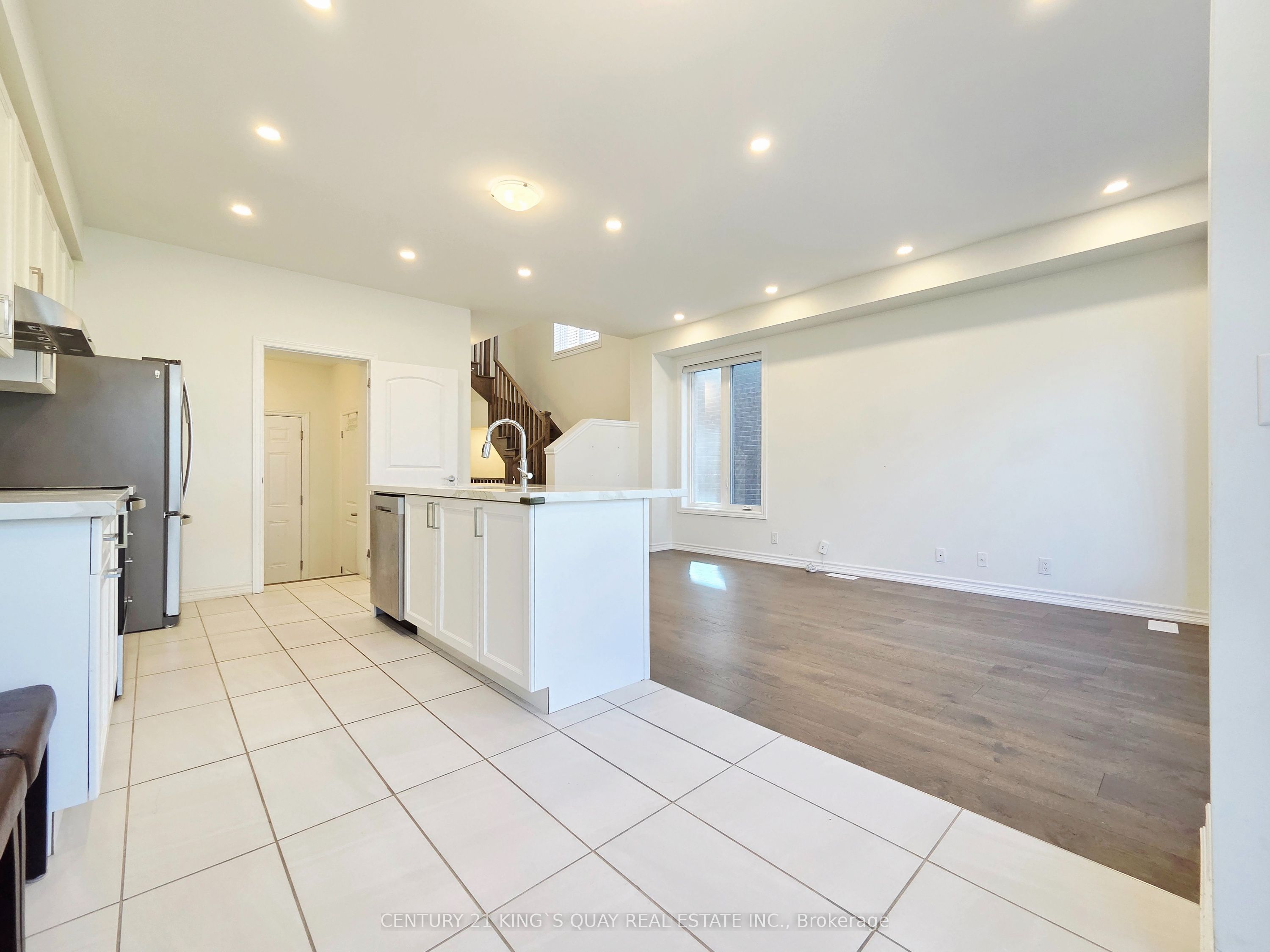 67 Freeman Williams Street Property Photo 4