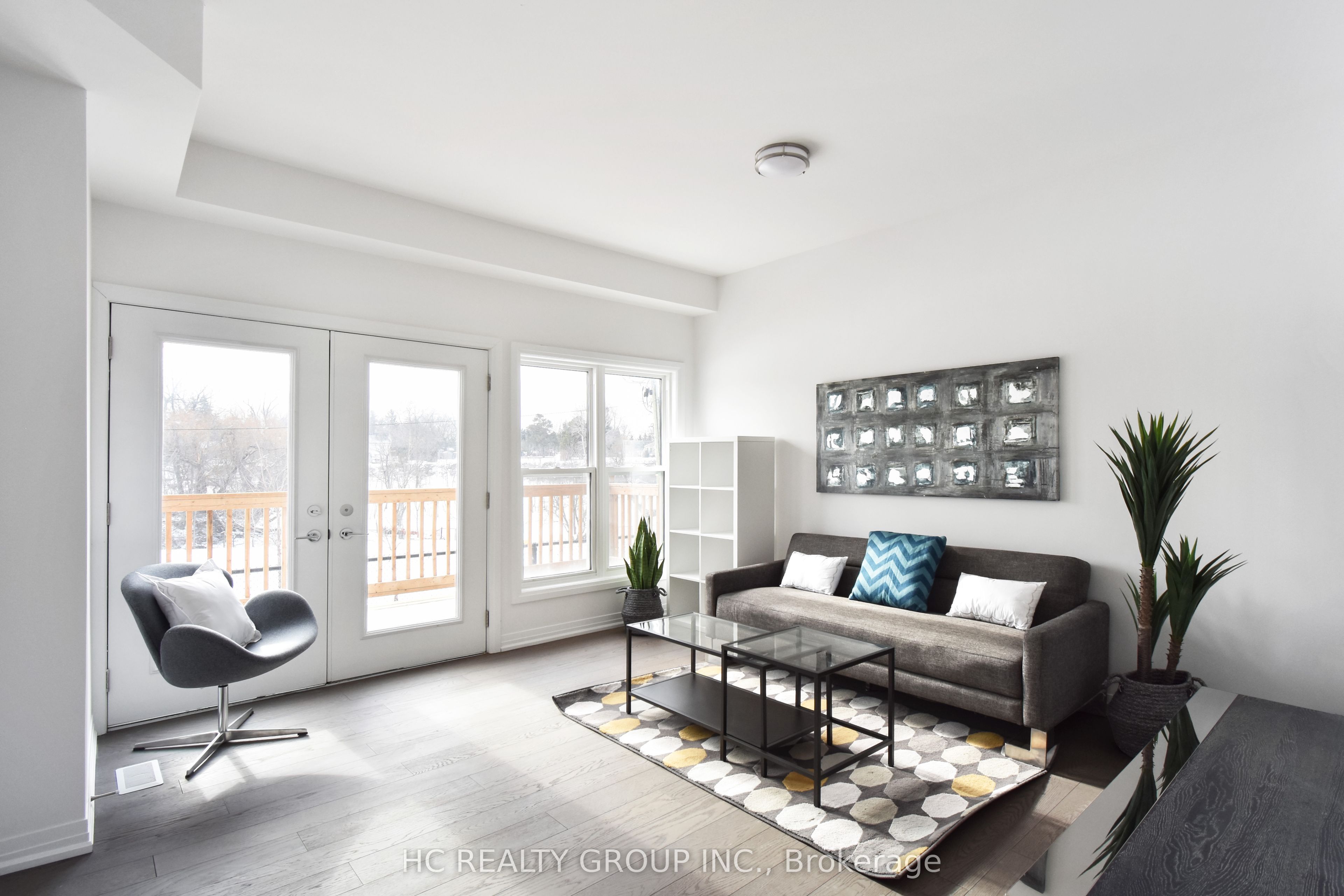 2 Yans Way Property Photo 2