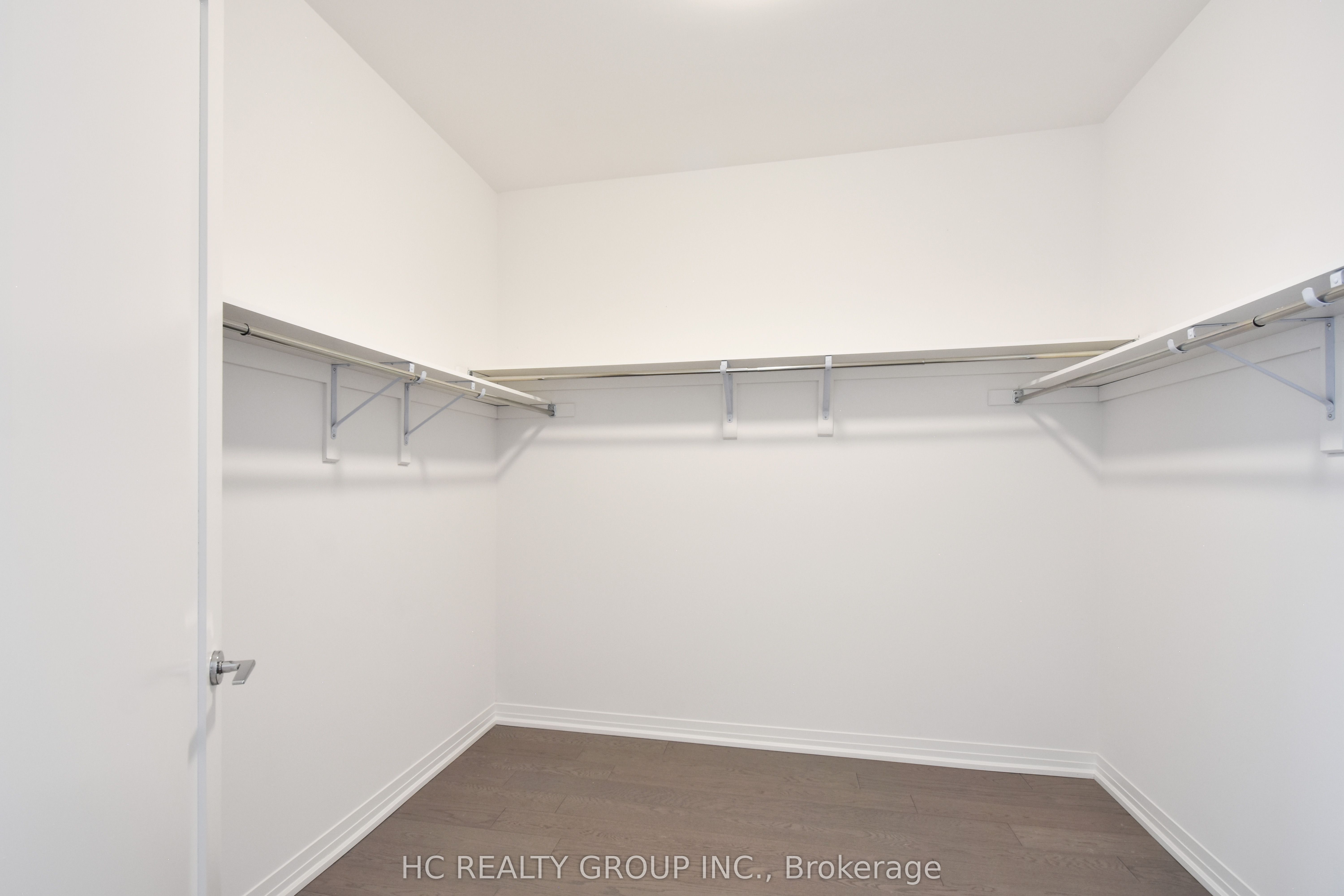 2 Yans Way Property Photo 7