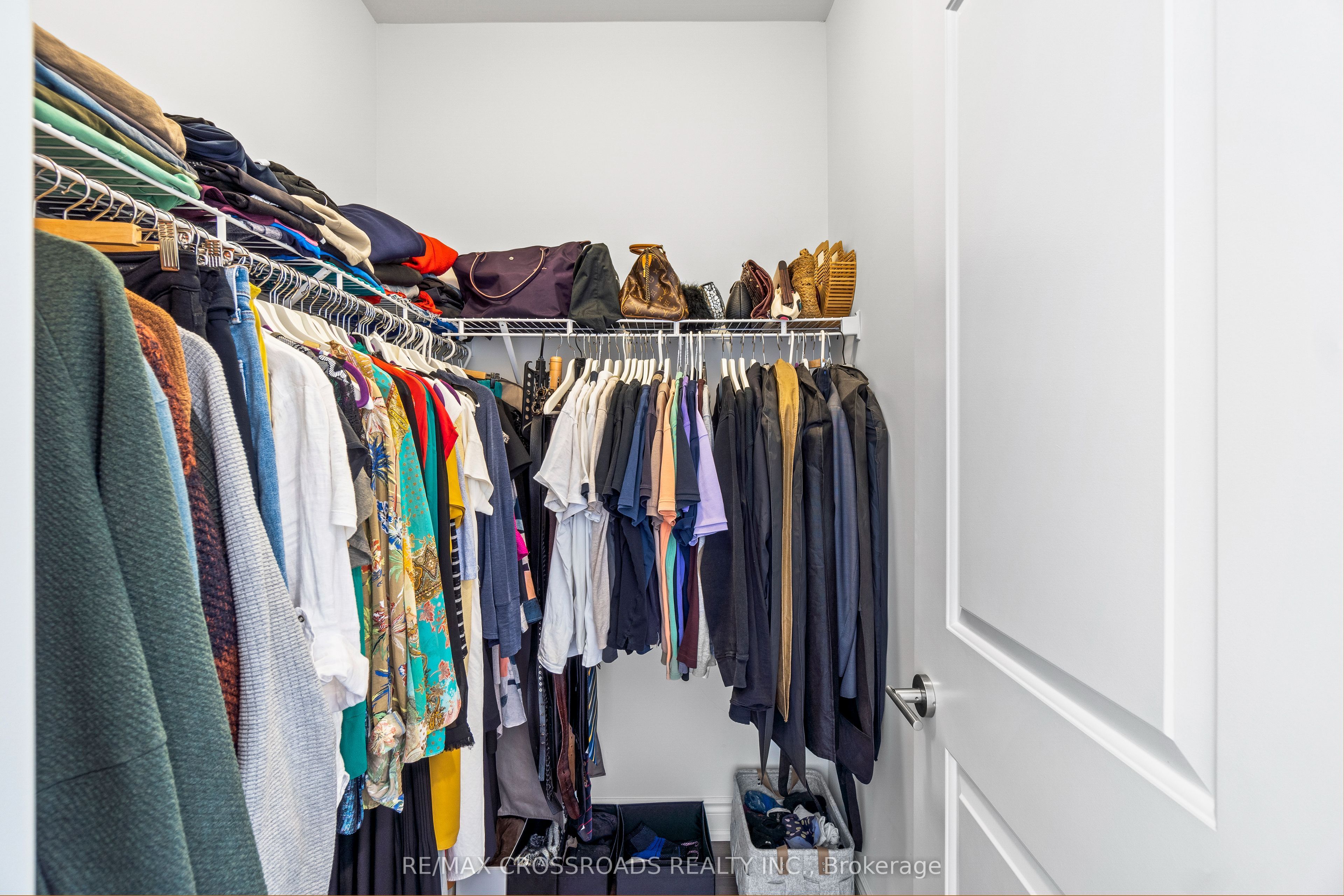 9618 Yonge Street Th102 Property Photo 24