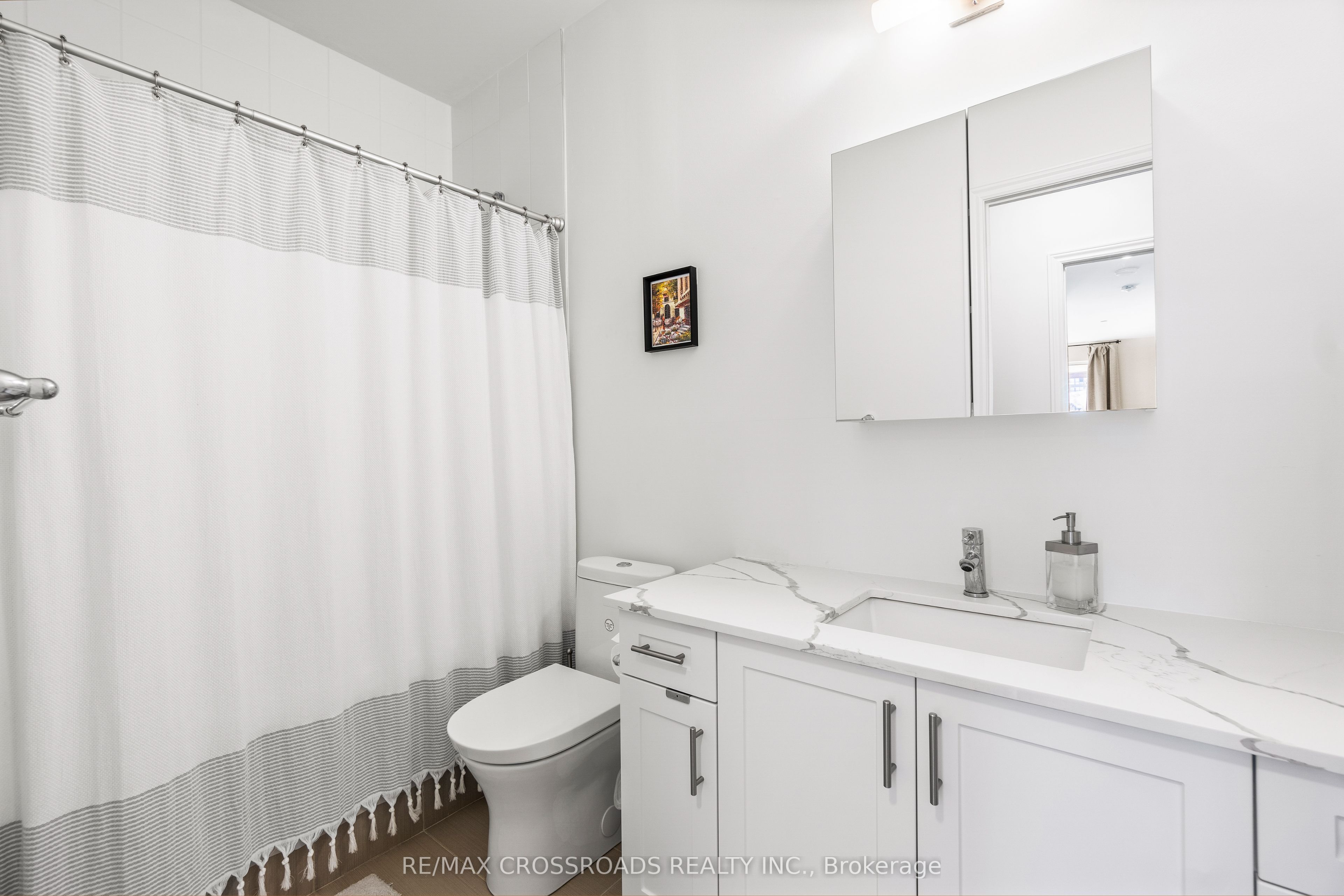 9618 Yonge Street Th102 Property Photo 27