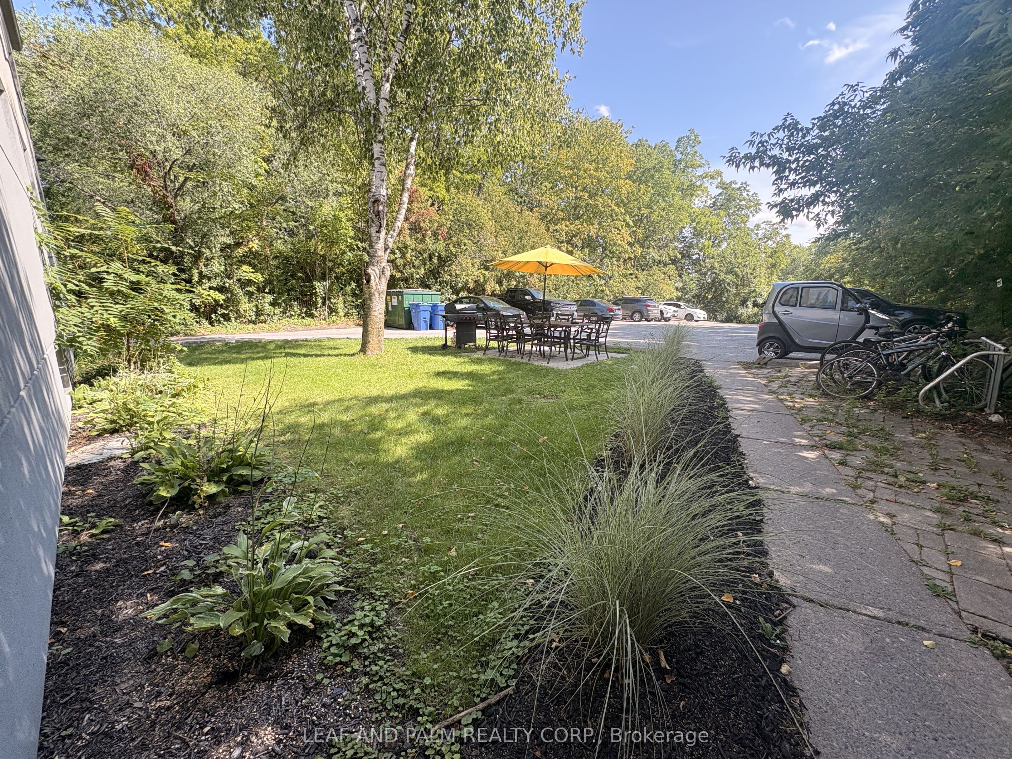 370 Penn Avenue Property Photo 11