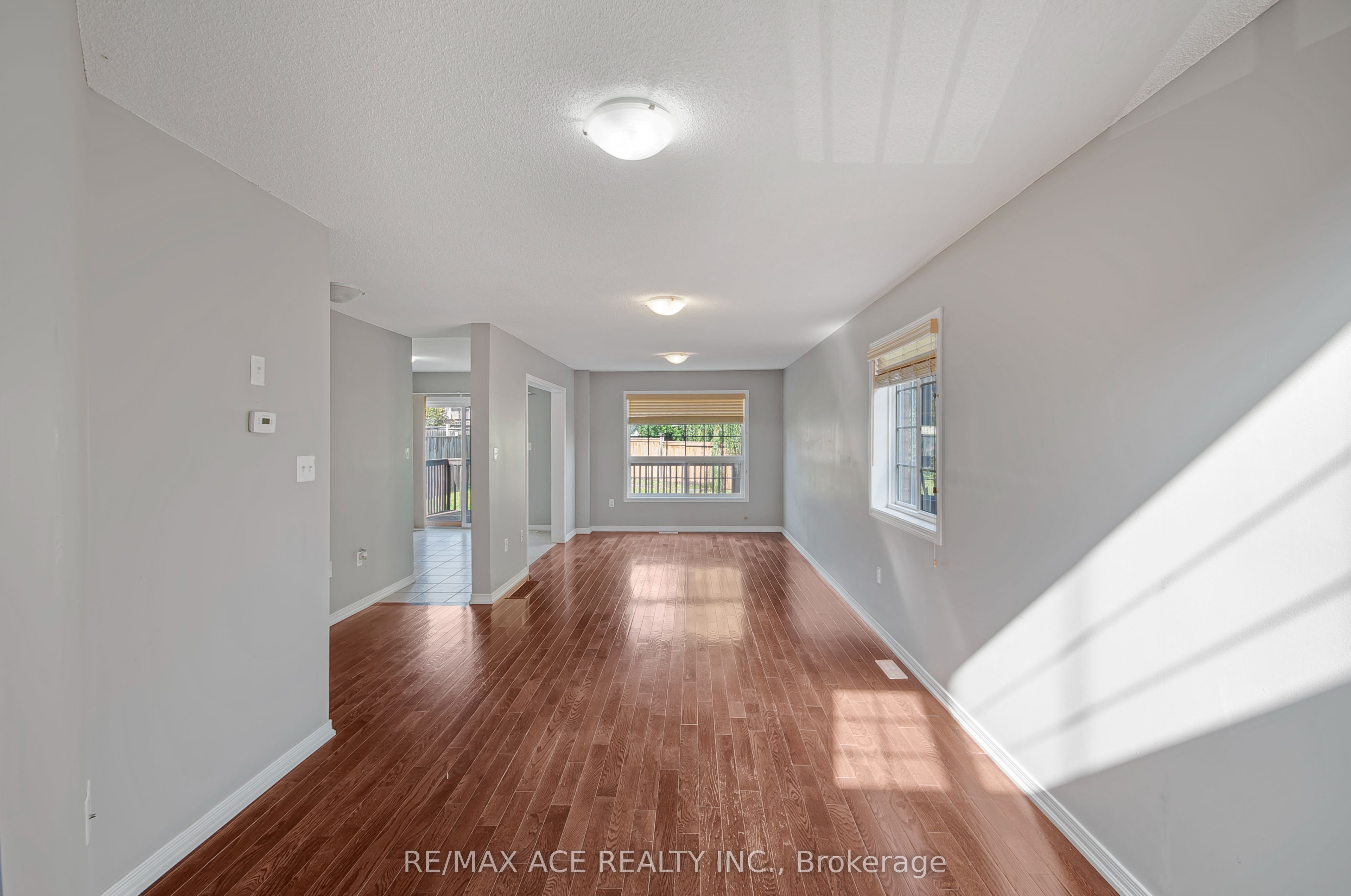 2166 Taggart Court Property Photo 5