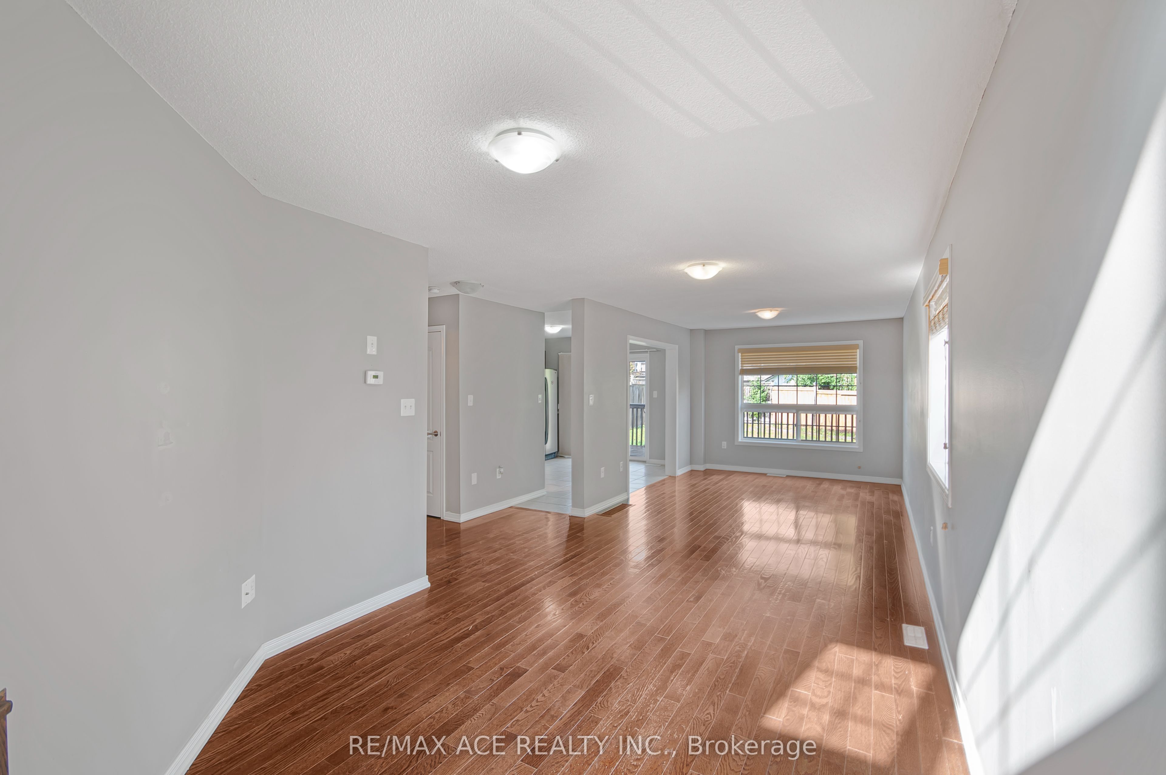 2166 Taggart Court Property Photo 6