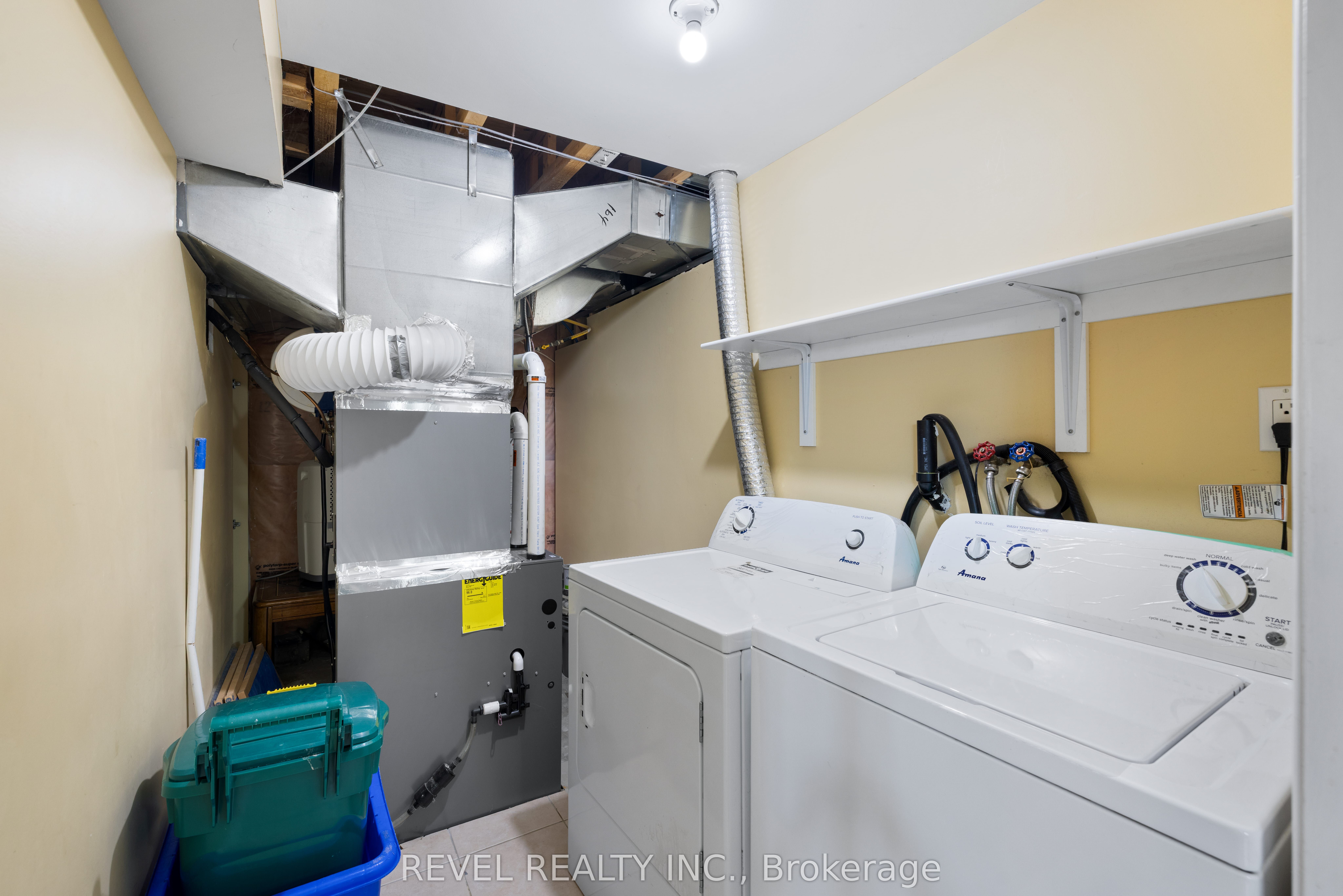 16 Terrance Drive Basement Property Photo 9