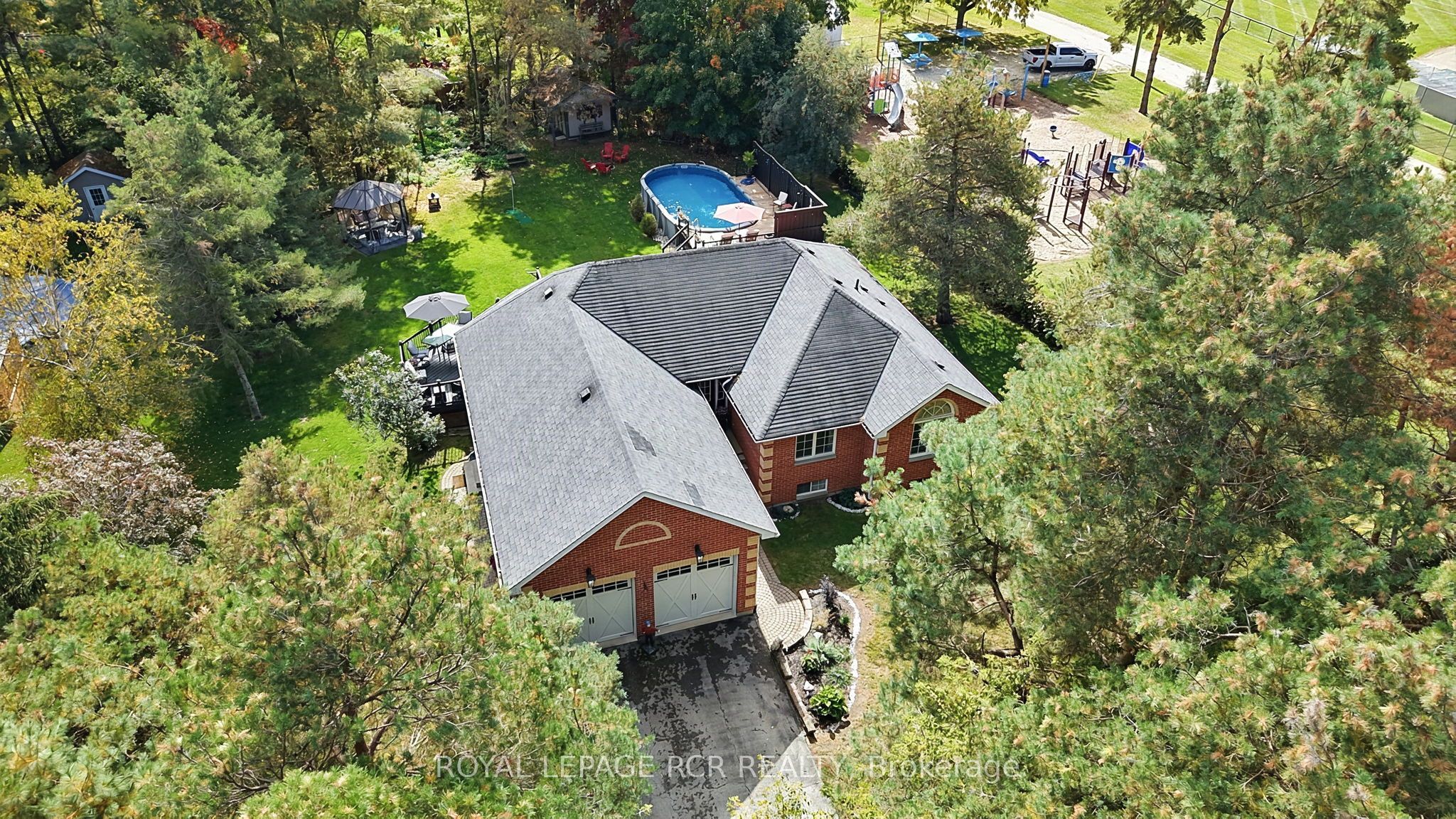 11 Fisher Drive Property Photo 1