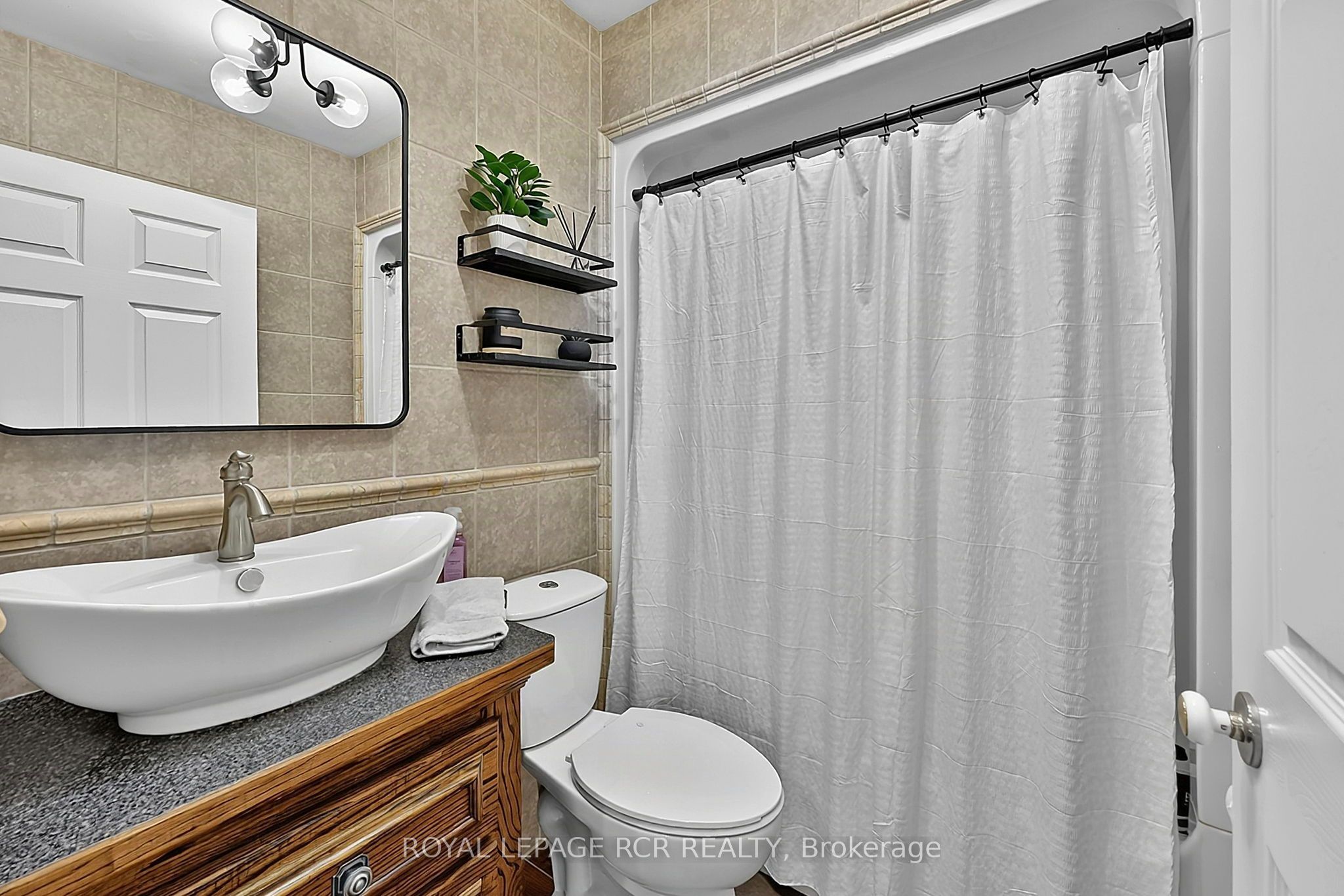 11 Fisher Drive Property Photo 22